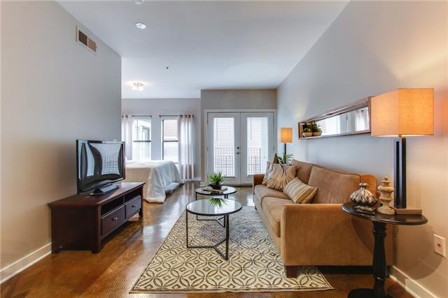 1803 Broadway 213