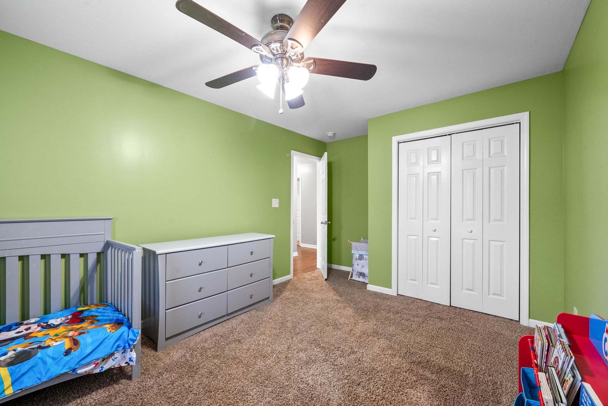 Clarksville, Tennessee 37042, United States, 3 Bedrooms Bedrooms, ,3 BathroomsBathrooms,Residential,Pending,15923