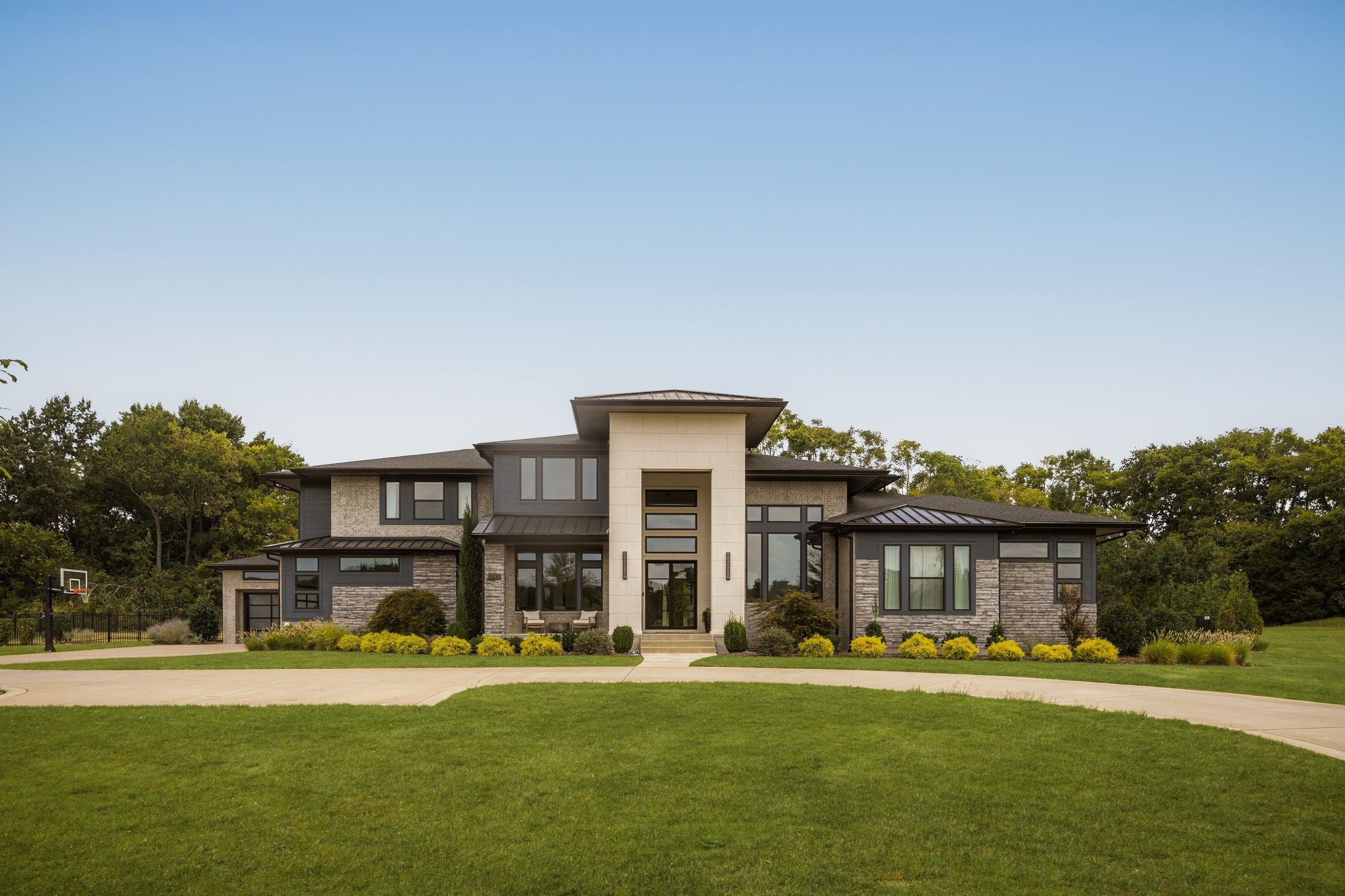 1292 Broad Oaks Dr