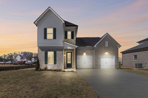 166 Oasis Dr La Vergne TN 37086
