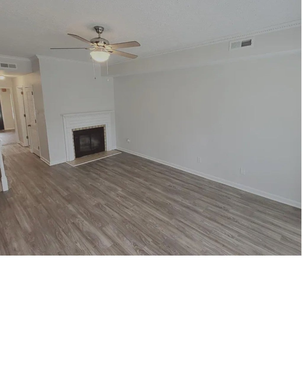 2.0-bed rental at 301 Hickory Pl