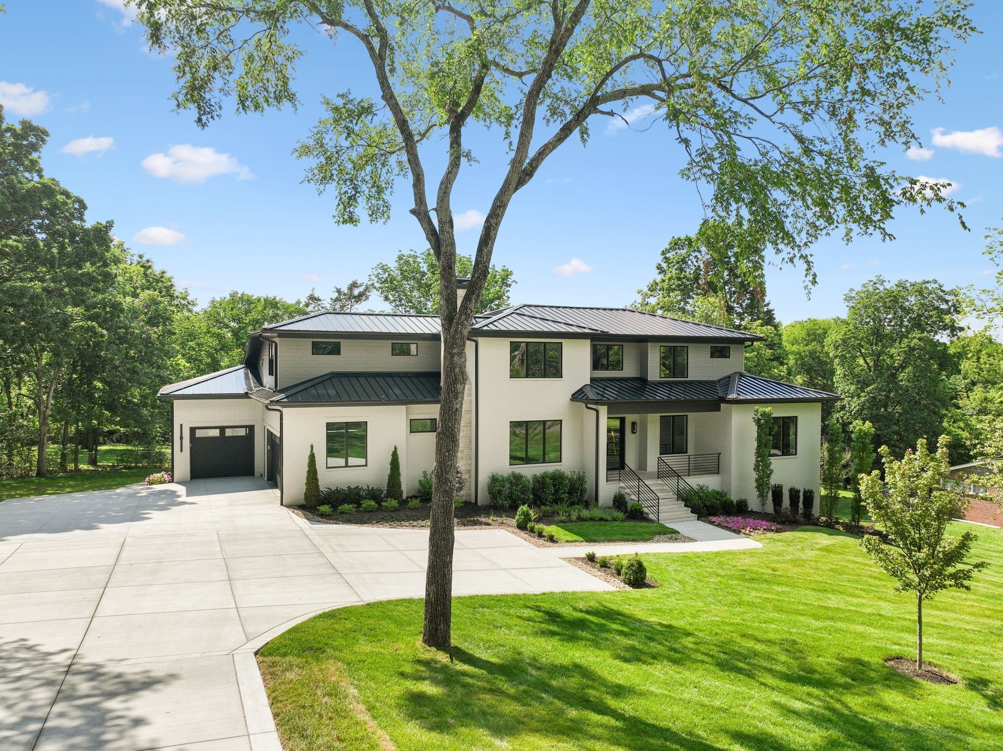 6724 Greeley Dr