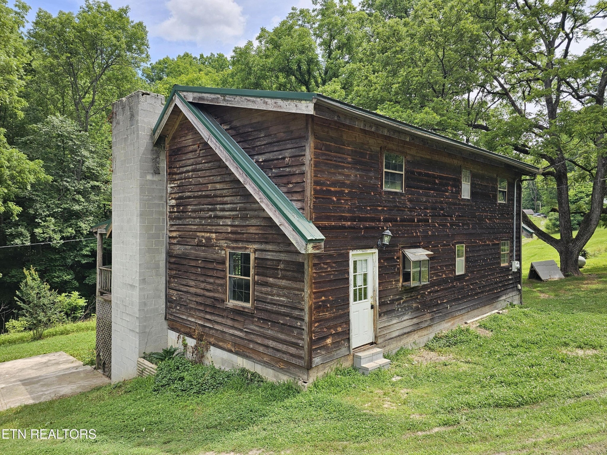 264 Old Long Hollow Rd