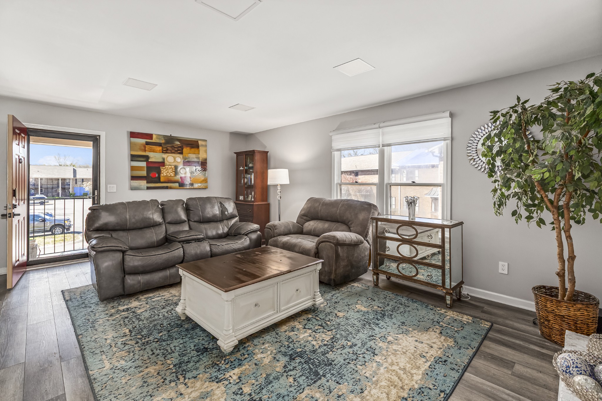 312 Westfield Dr