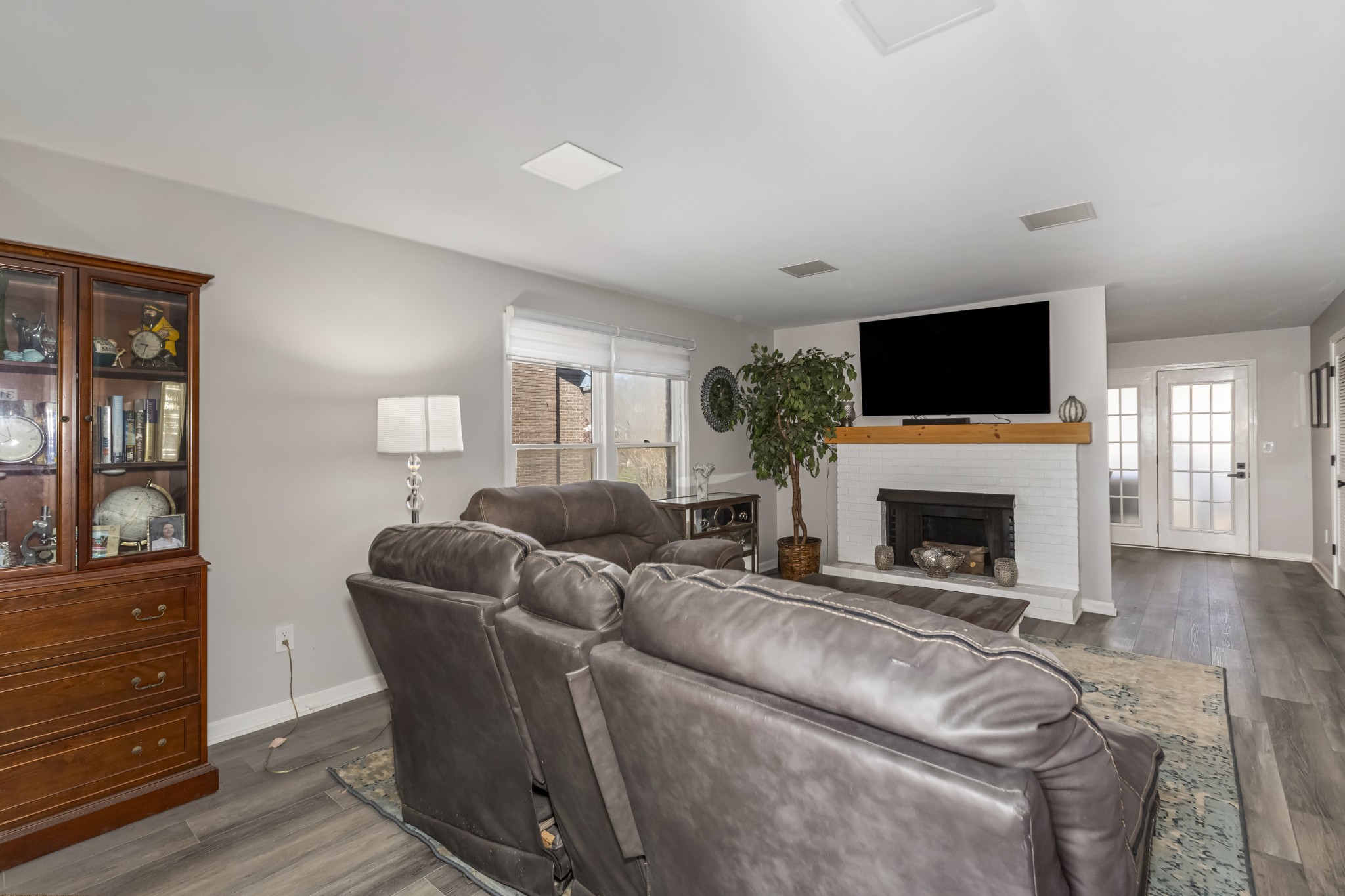 312 Westfield Dr