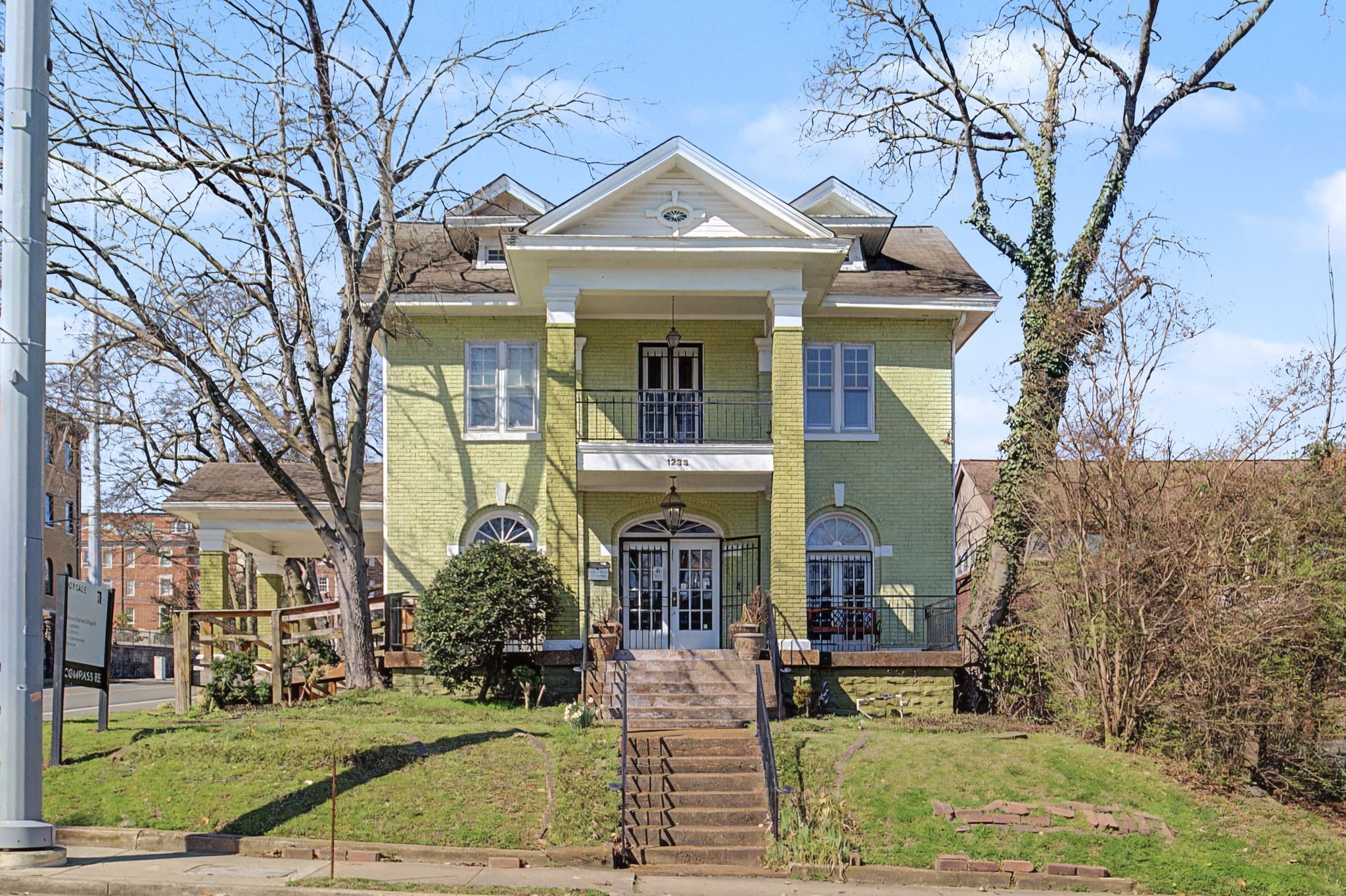 listing at 1233 17th Ave S, Nashville