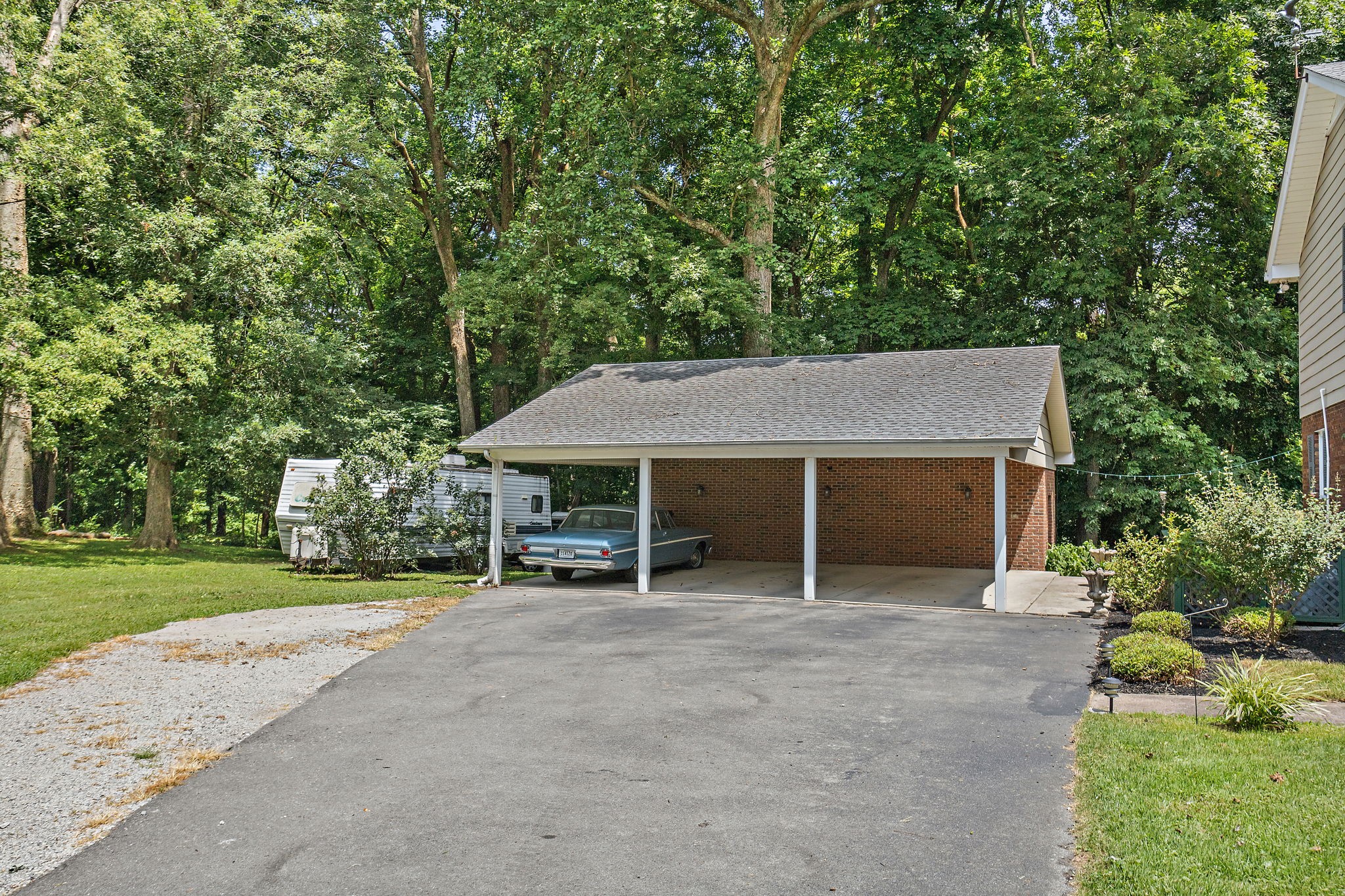 4319 Nicks Dr