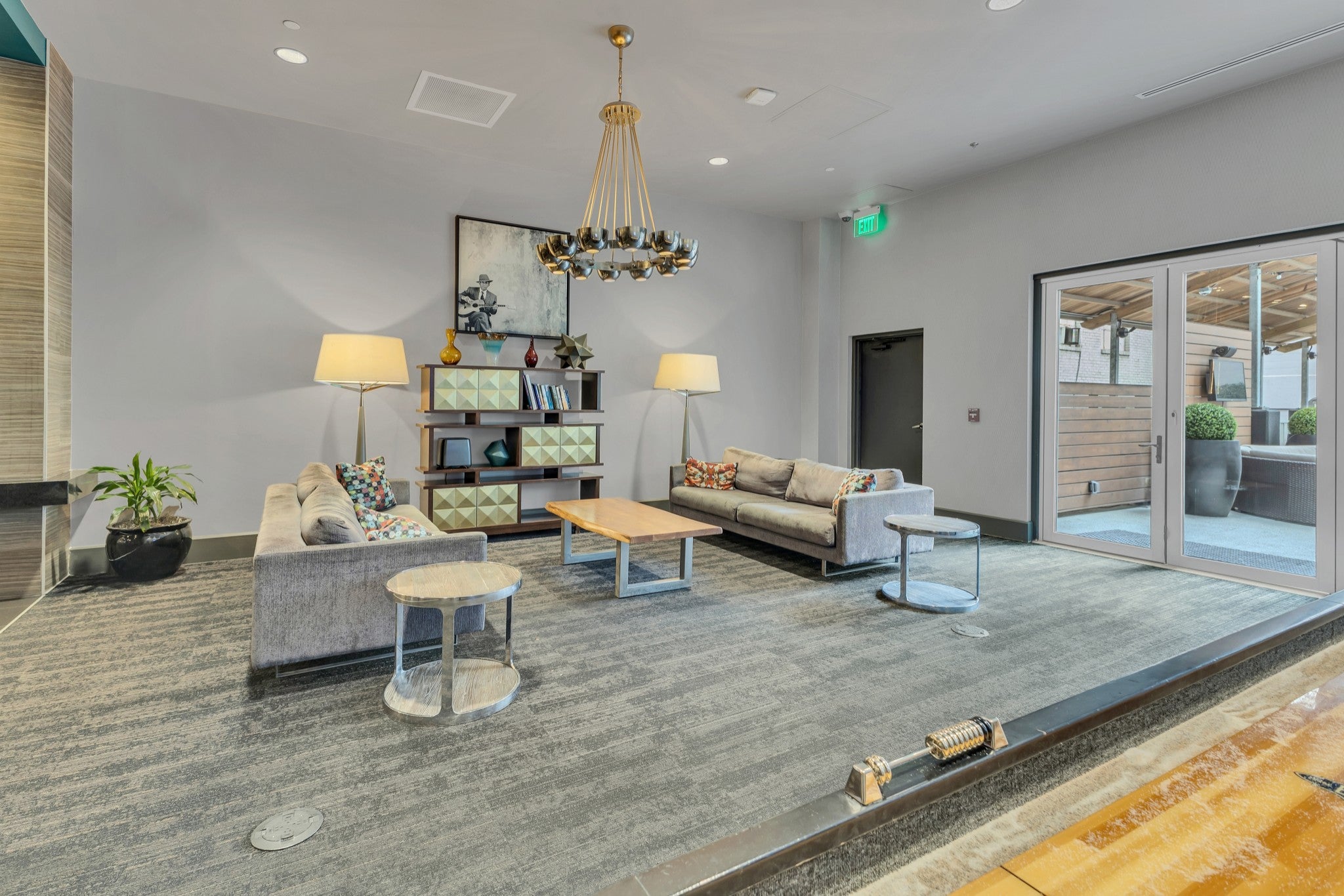 555 Church St 2206