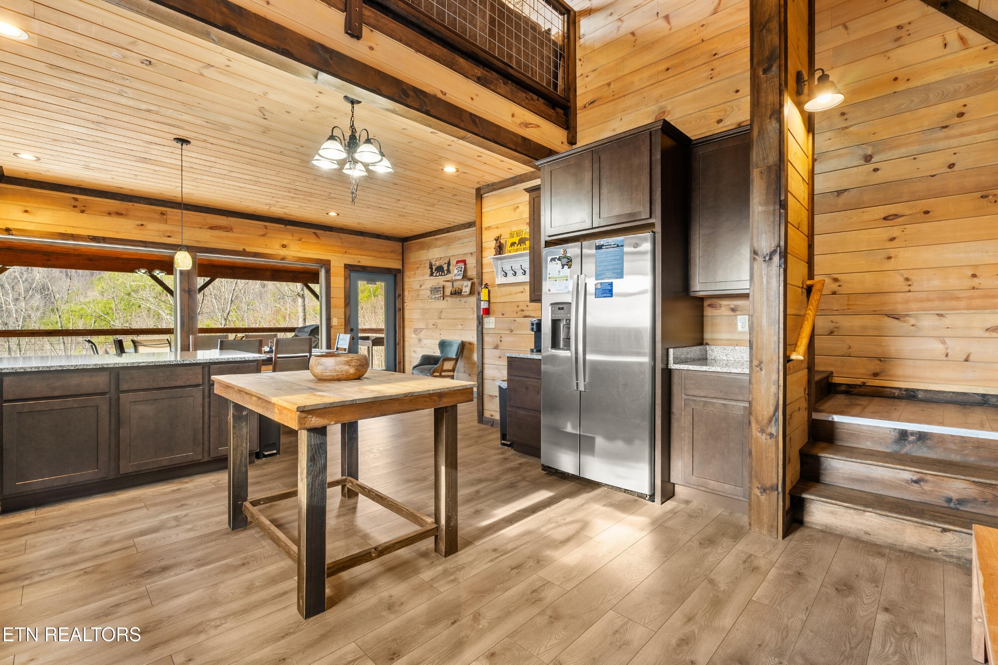 817 Pine Top Lane
