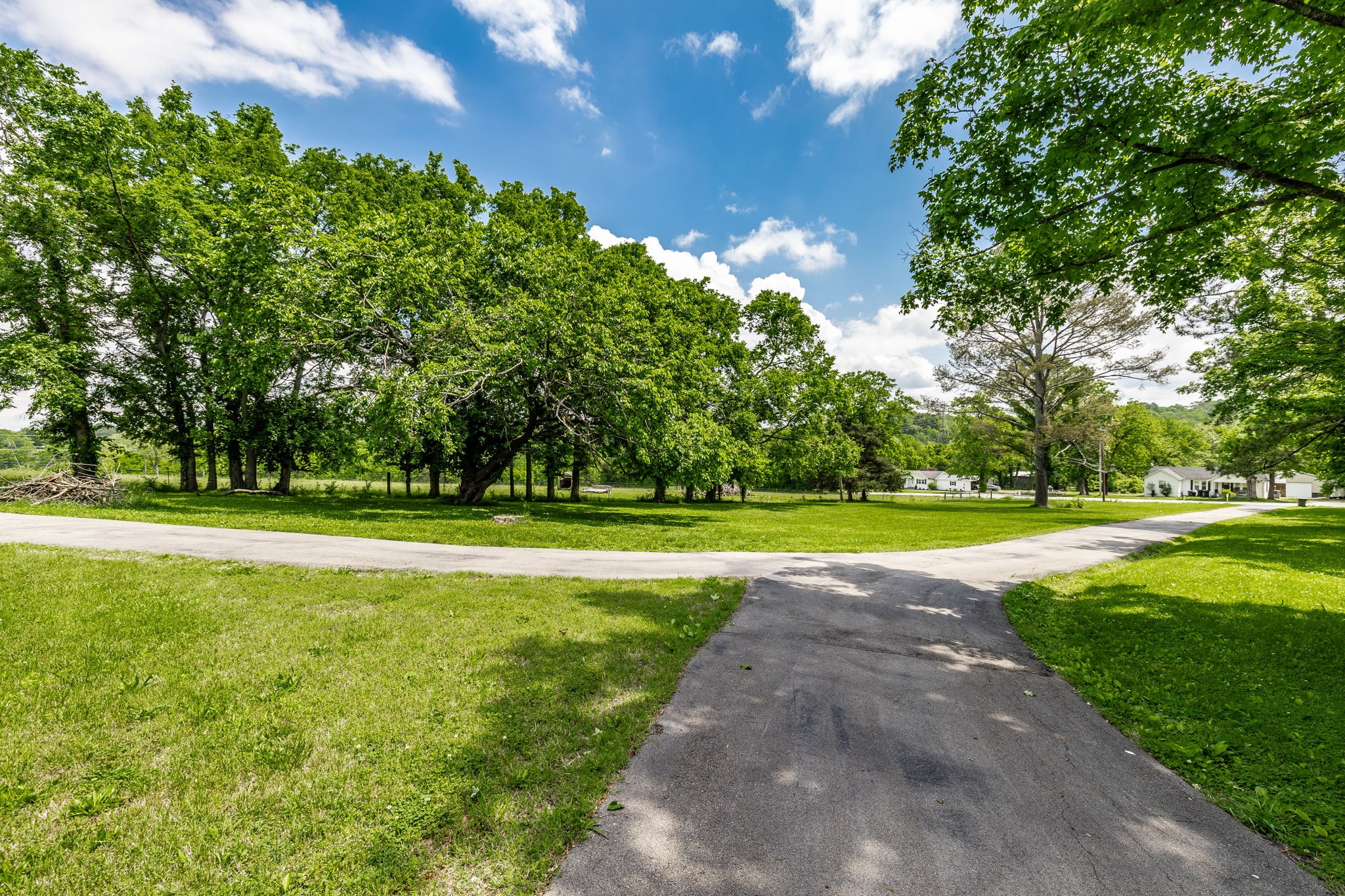 1710 Woods Ferry Rd