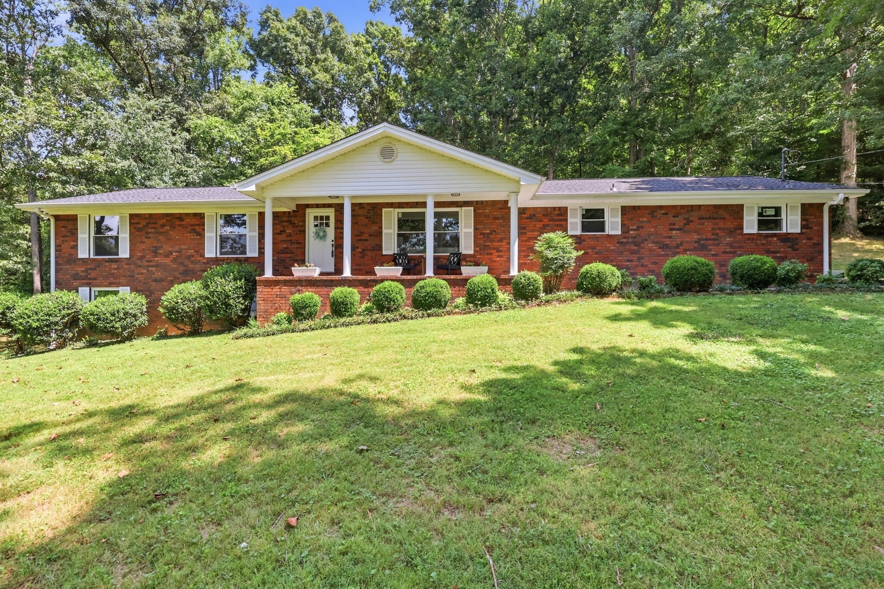 213 Dunn Farm Rd SE