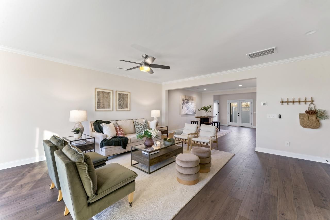 1442 Rebecca Johns Dr V20