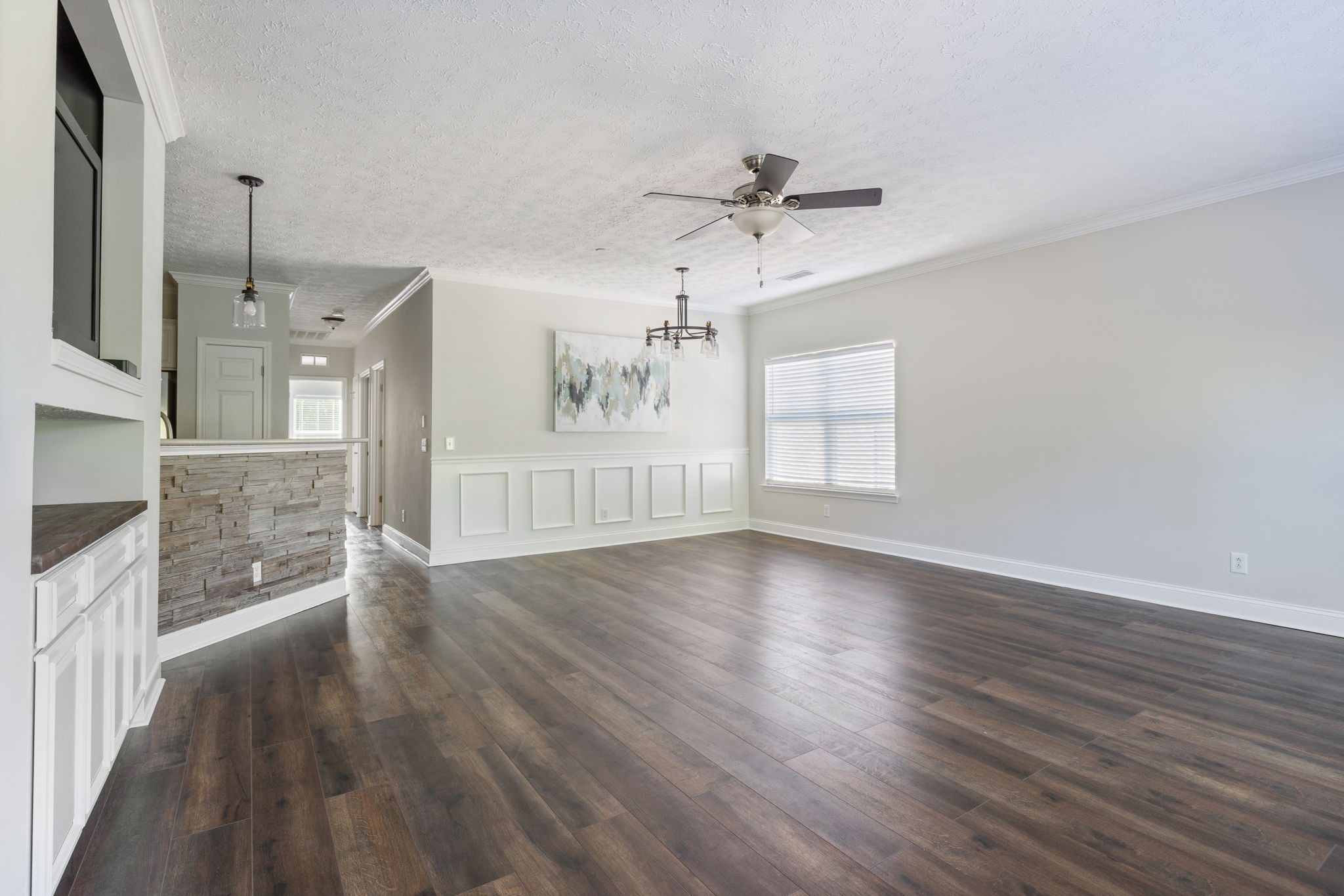 1027 Park Run Dr