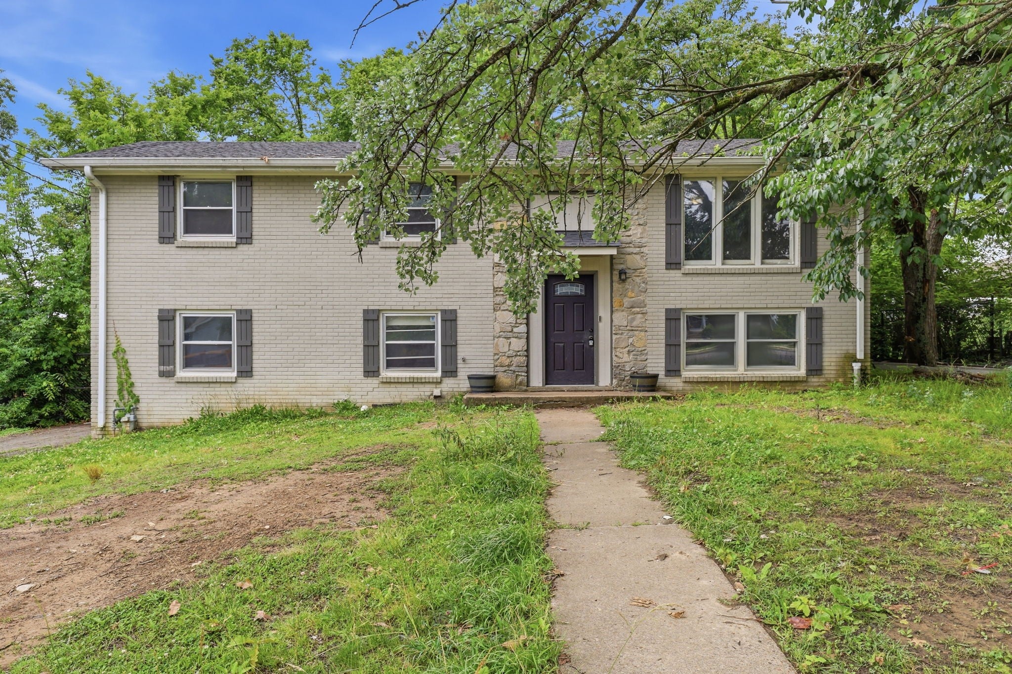 4-bed home at 2615 Edge O Lake Dr, Nashville, sold June 30, 2026