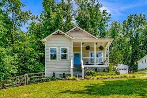 2639 Distillery Rd Greenbrier TN 37073