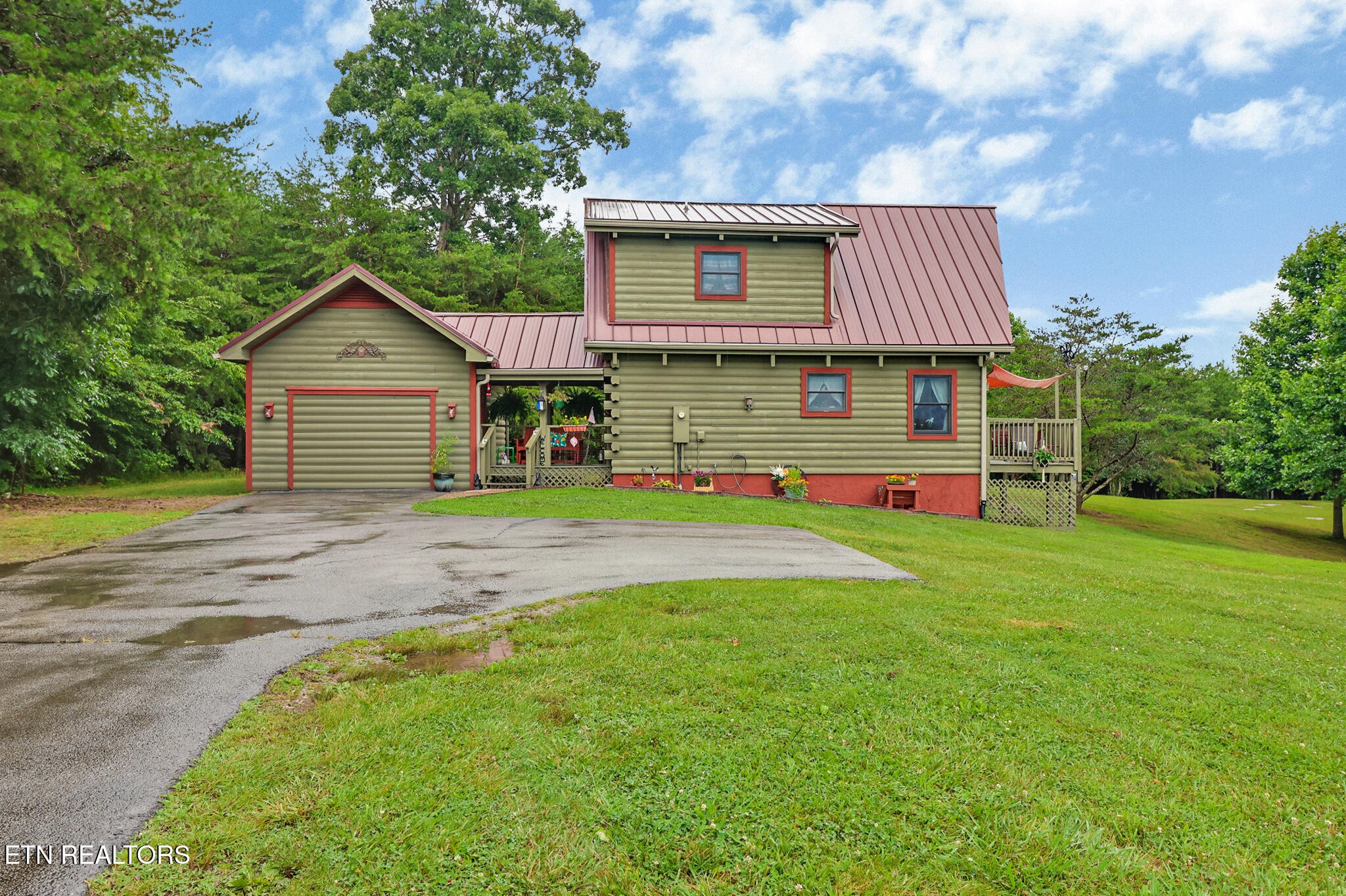 1355 Highland Lane Lane
