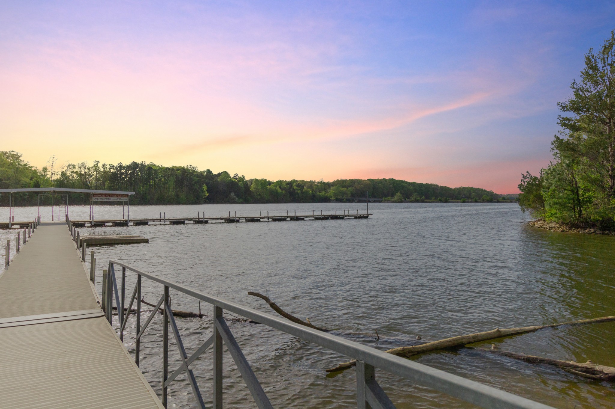4 Cypress Point Dr