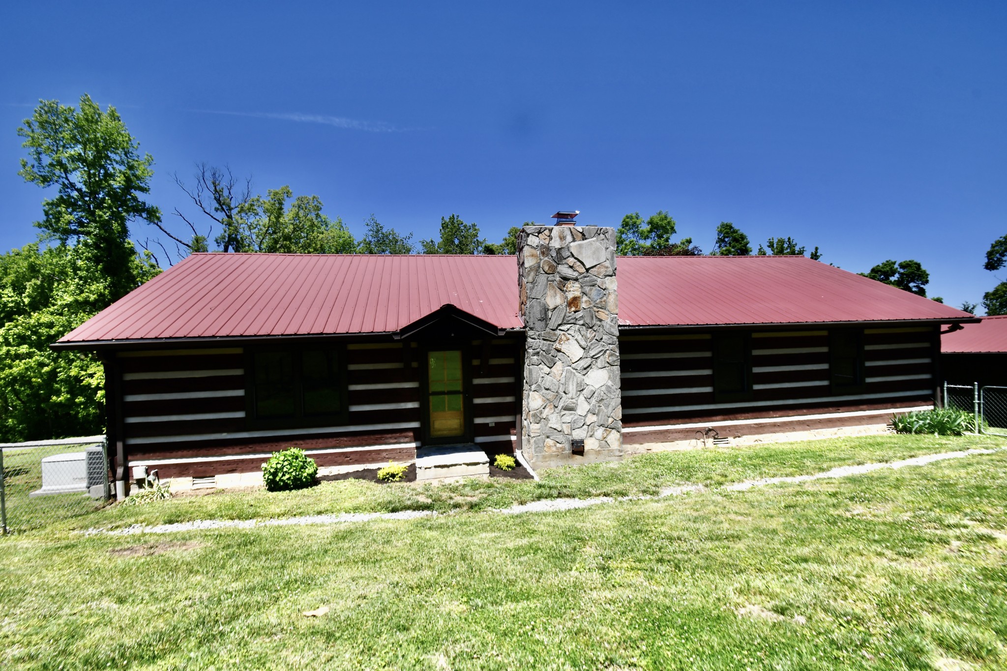 1342 Aetna Church Rd