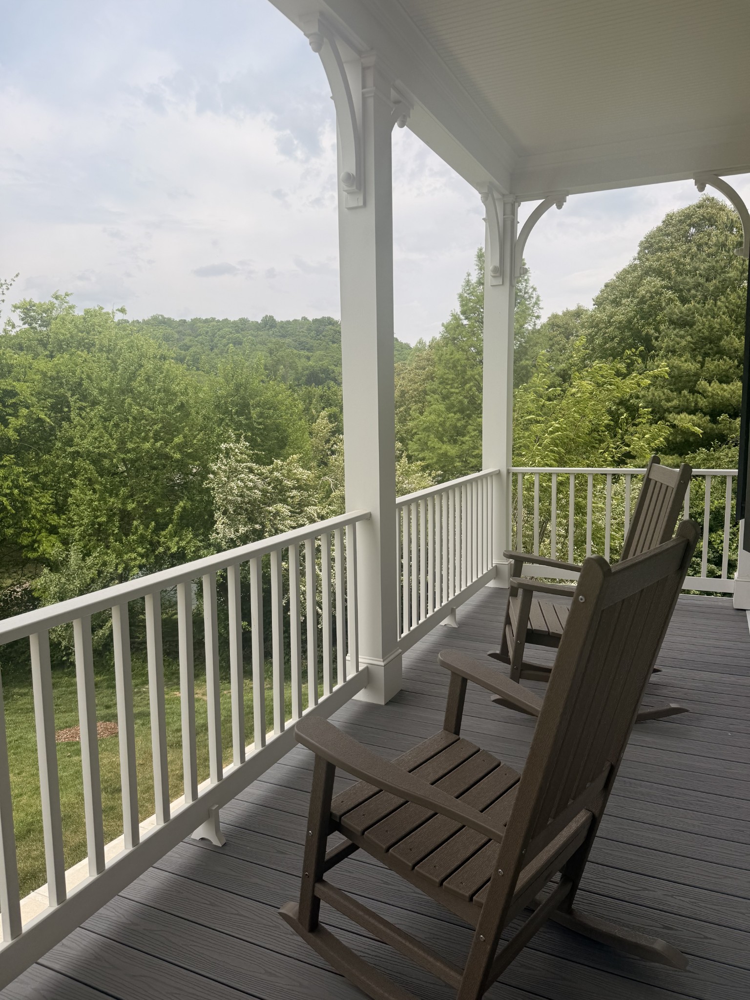 2115 Hollydale Aly