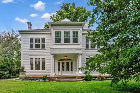 Photo of 775 Rock Springs Rd, Castalian Springs, TN 37031 (MLS # 3030860)
