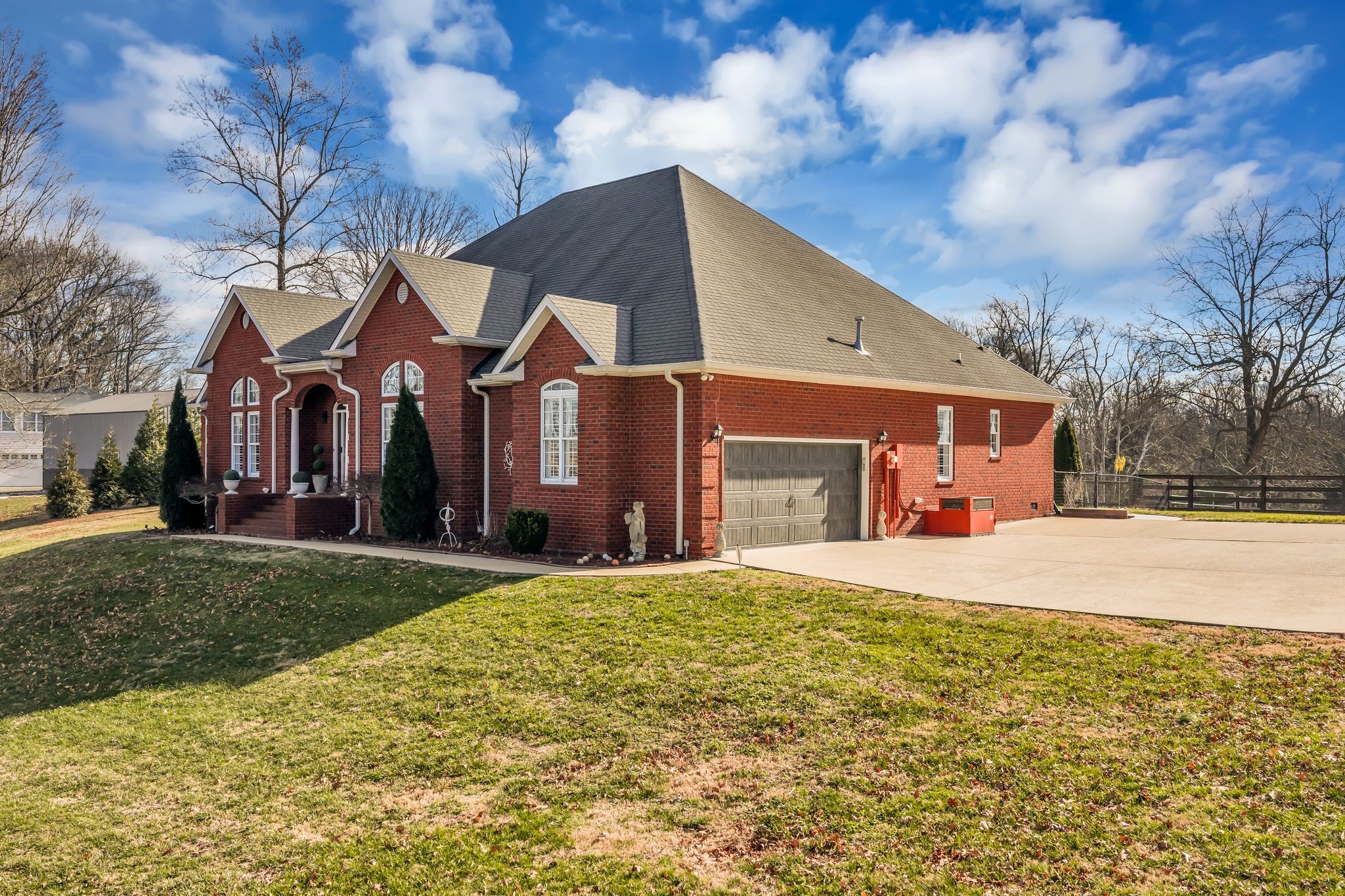 1270 Meeks Cemetery Rd