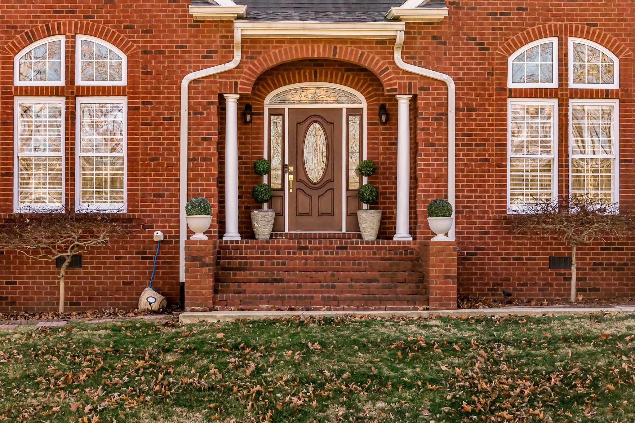 1270 Meeks Cemetery Rd