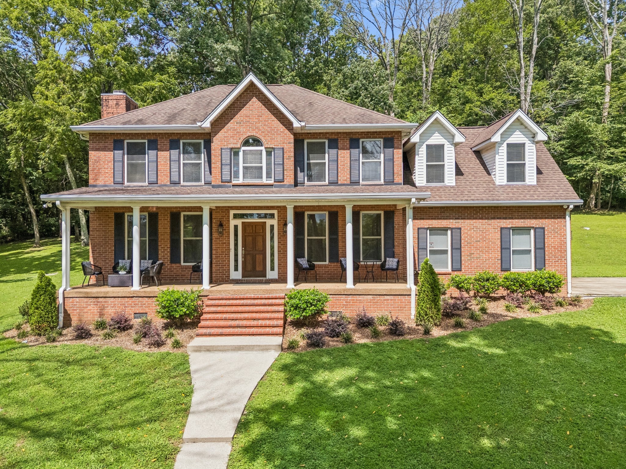 3-bed home for sale in Franklin, TN 37064, 4311 Peytonsville Trinity Rd 4311 Peytonsville Trinity Rd, Franklin TN 37064 3-bed home, photo 1 of 43