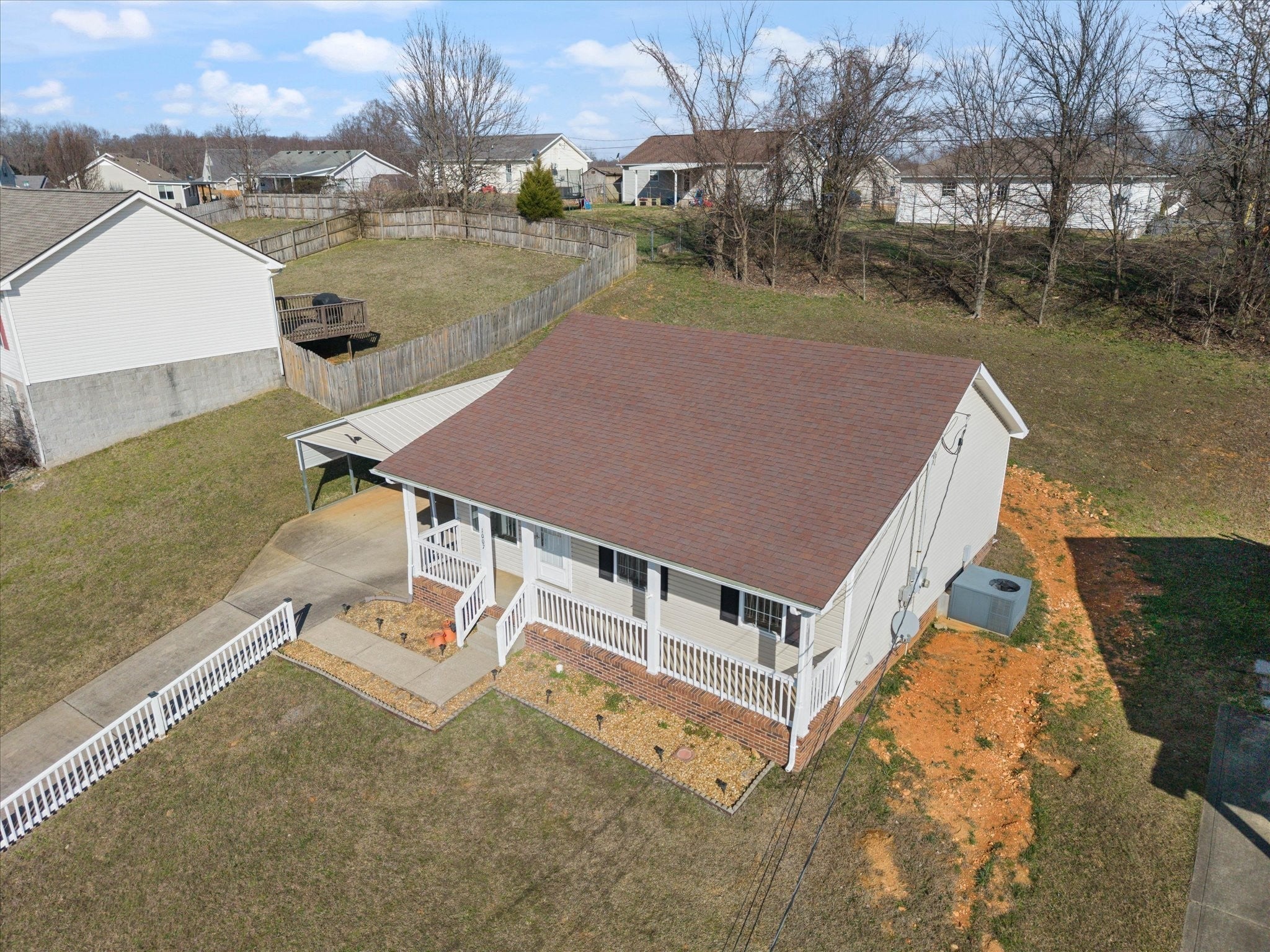 1007 Granny White Rd
