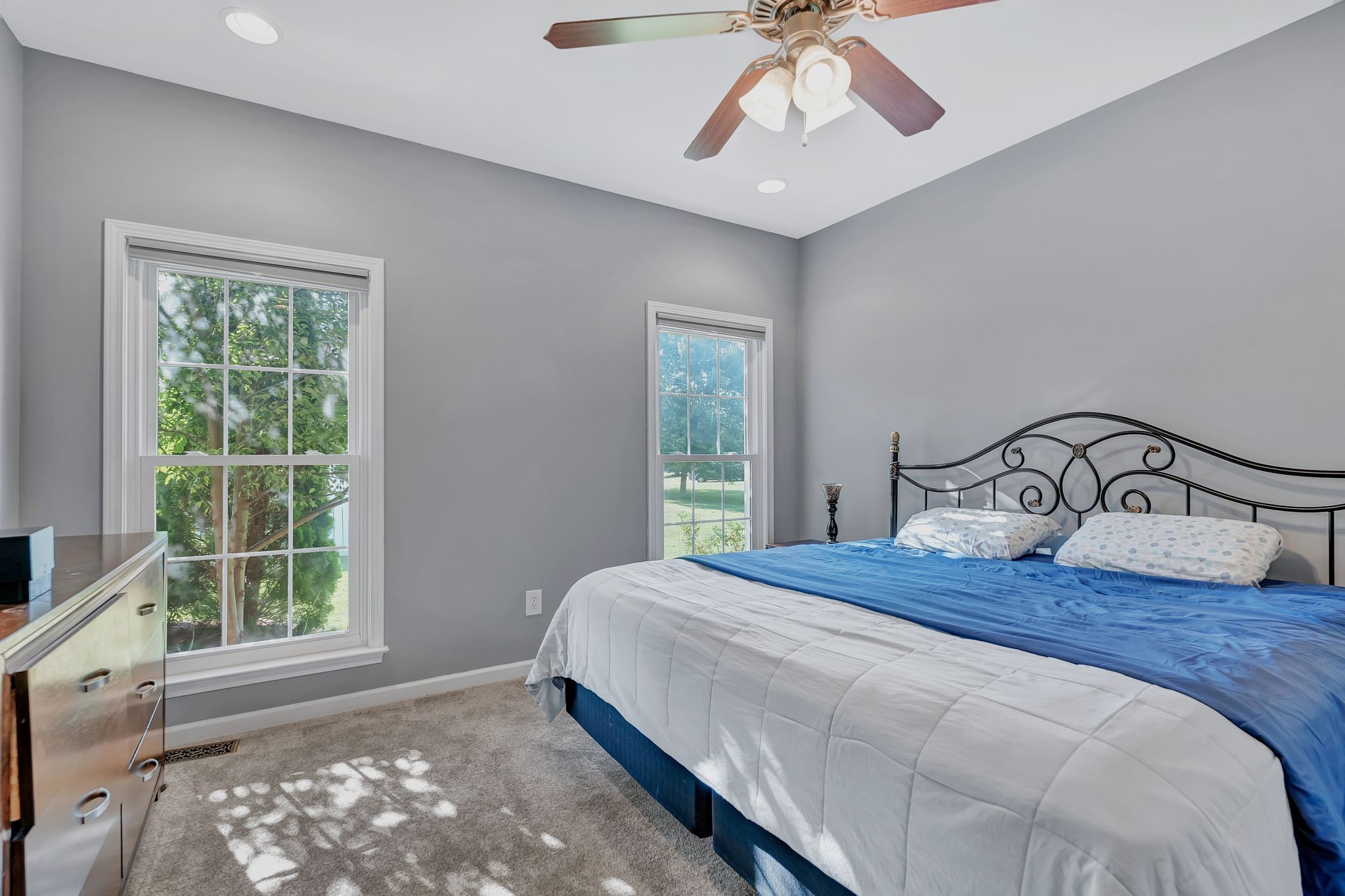 Murfreesboro, Tennessee 37129, United States, 4 Bedrooms Bedrooms, ,3 BathroomsBathrooms,Residential,Active,173073