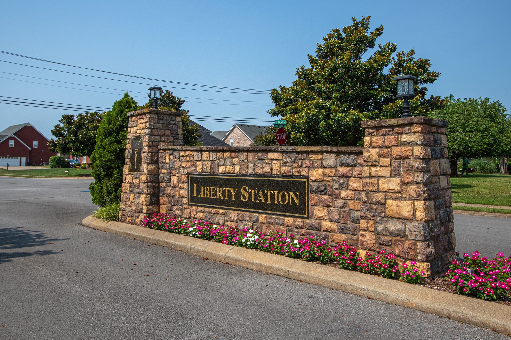 Murfreesboro, Tennessee 37129, United States, 4 Bedrooms Bedrooms, ,3 BathroomsBathrooms,Residential,Active,173073