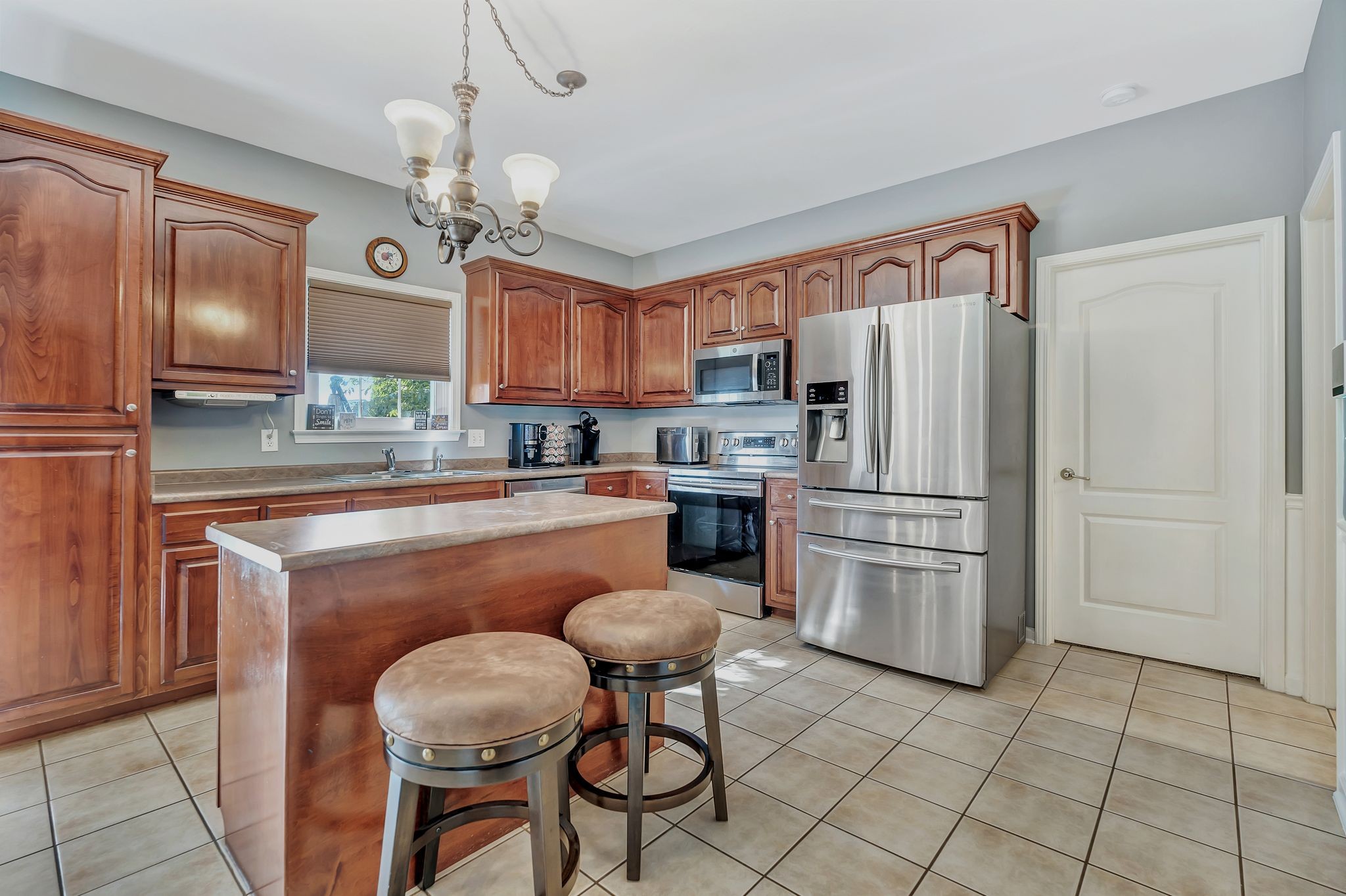 Murfreesboro, Tennessee 37129, United States, 4 Bedrooms Bedrooms, ,3 BathroomsBathrooms,Residential,Active,173073