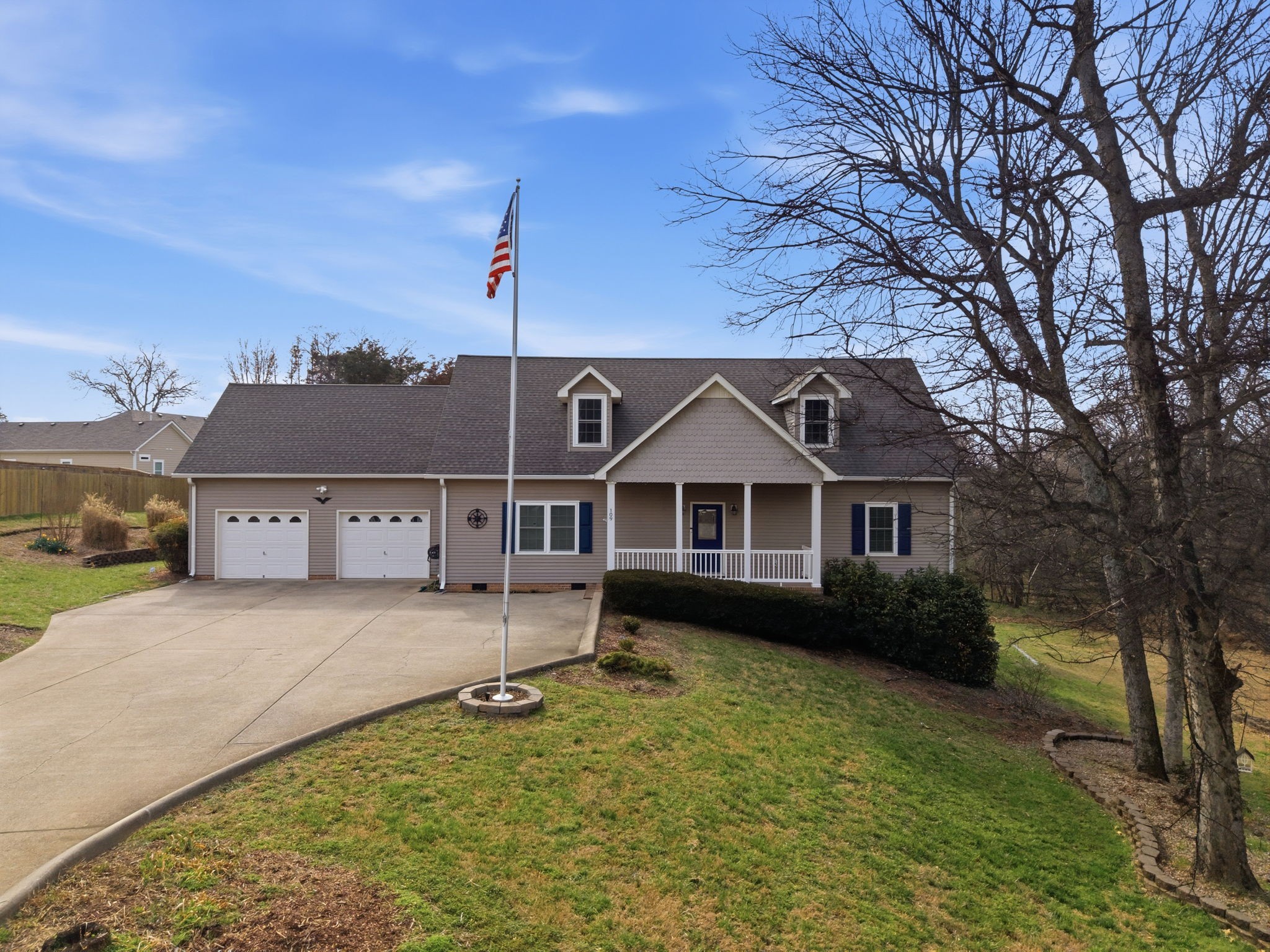 109 Eiger Ct