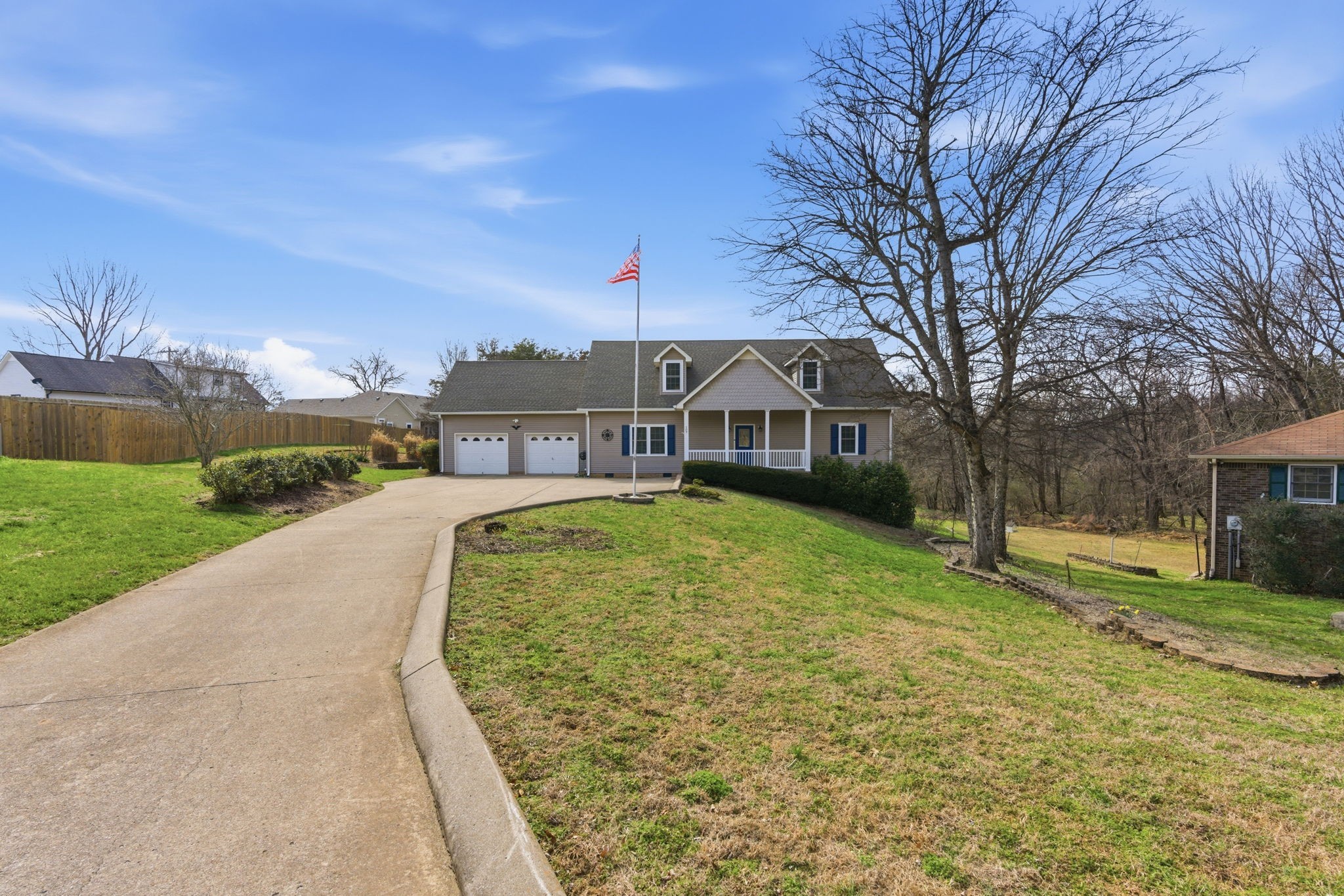 109 Eiger Ct