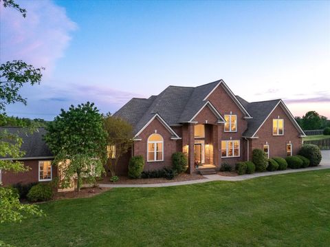 2723 Brenda St Thompsons Station TN 37179