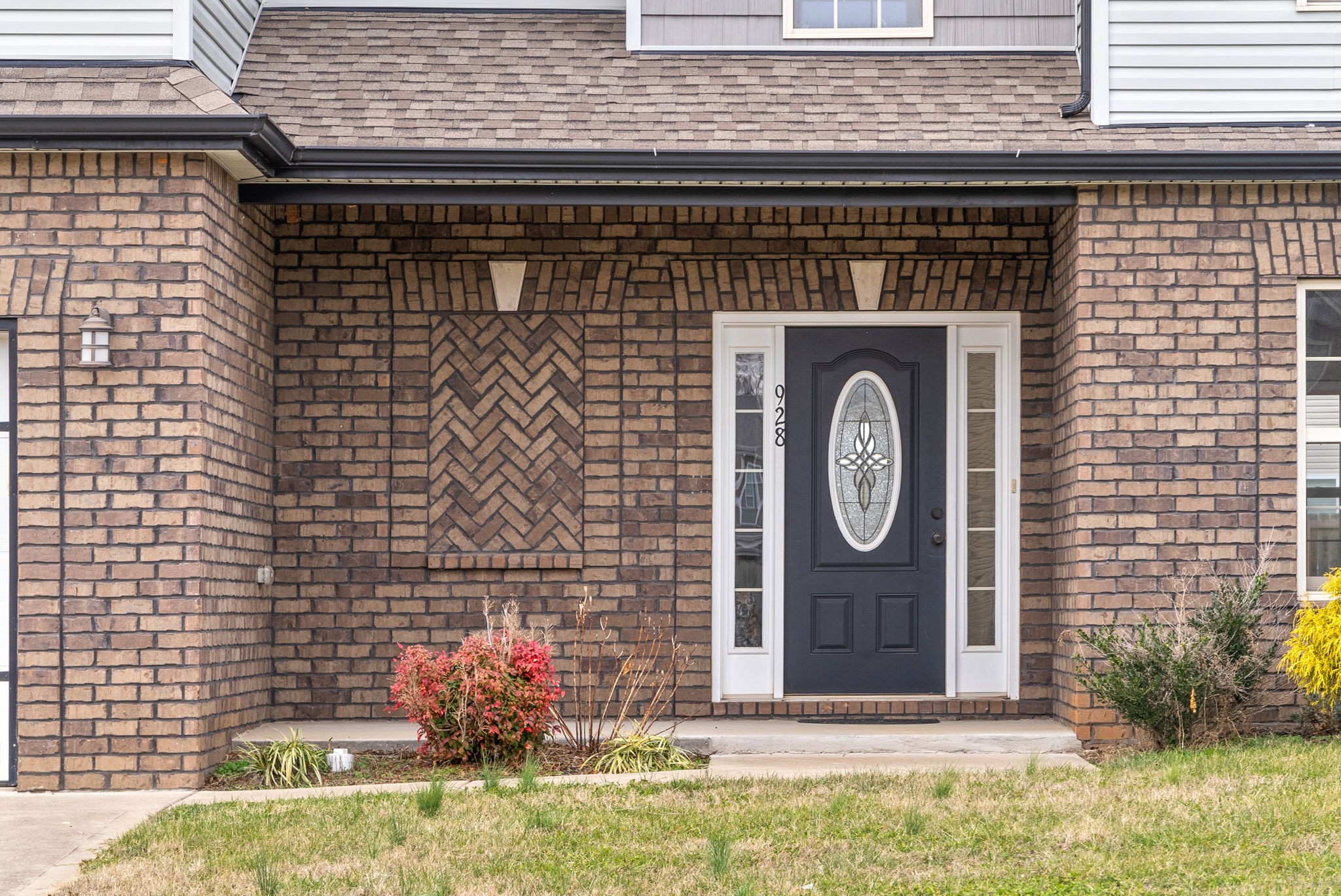 Clarksville, Tennessee 37040, United States, 4 Bedrooms Bedrooms, ,3 BathroomsBathrooms,Residential,Active,90745
