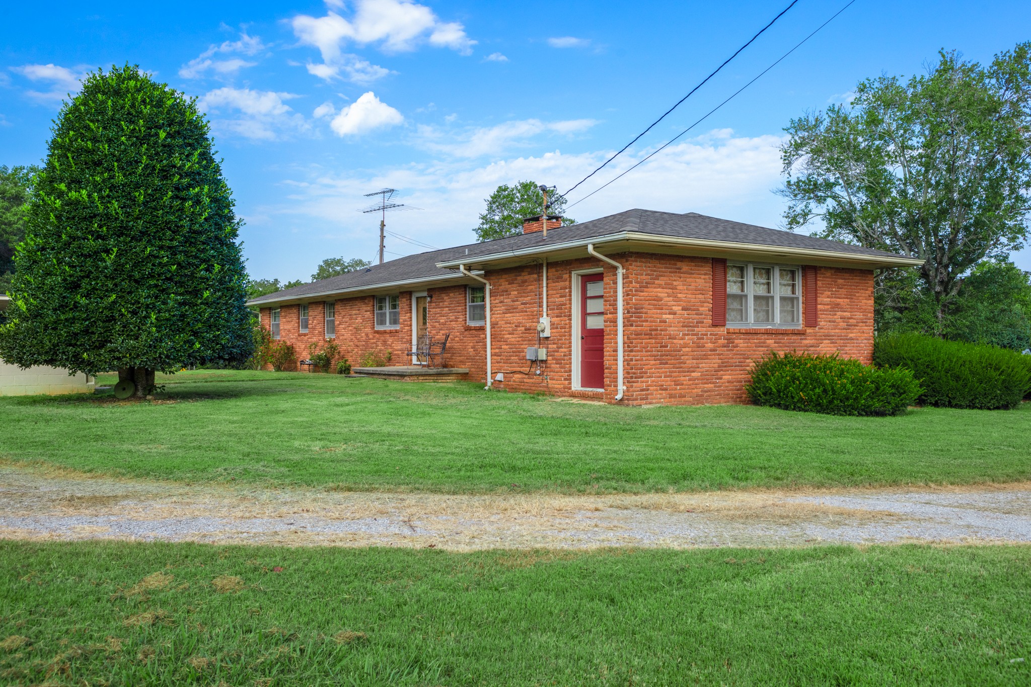 3426 Old Rock Island Rd