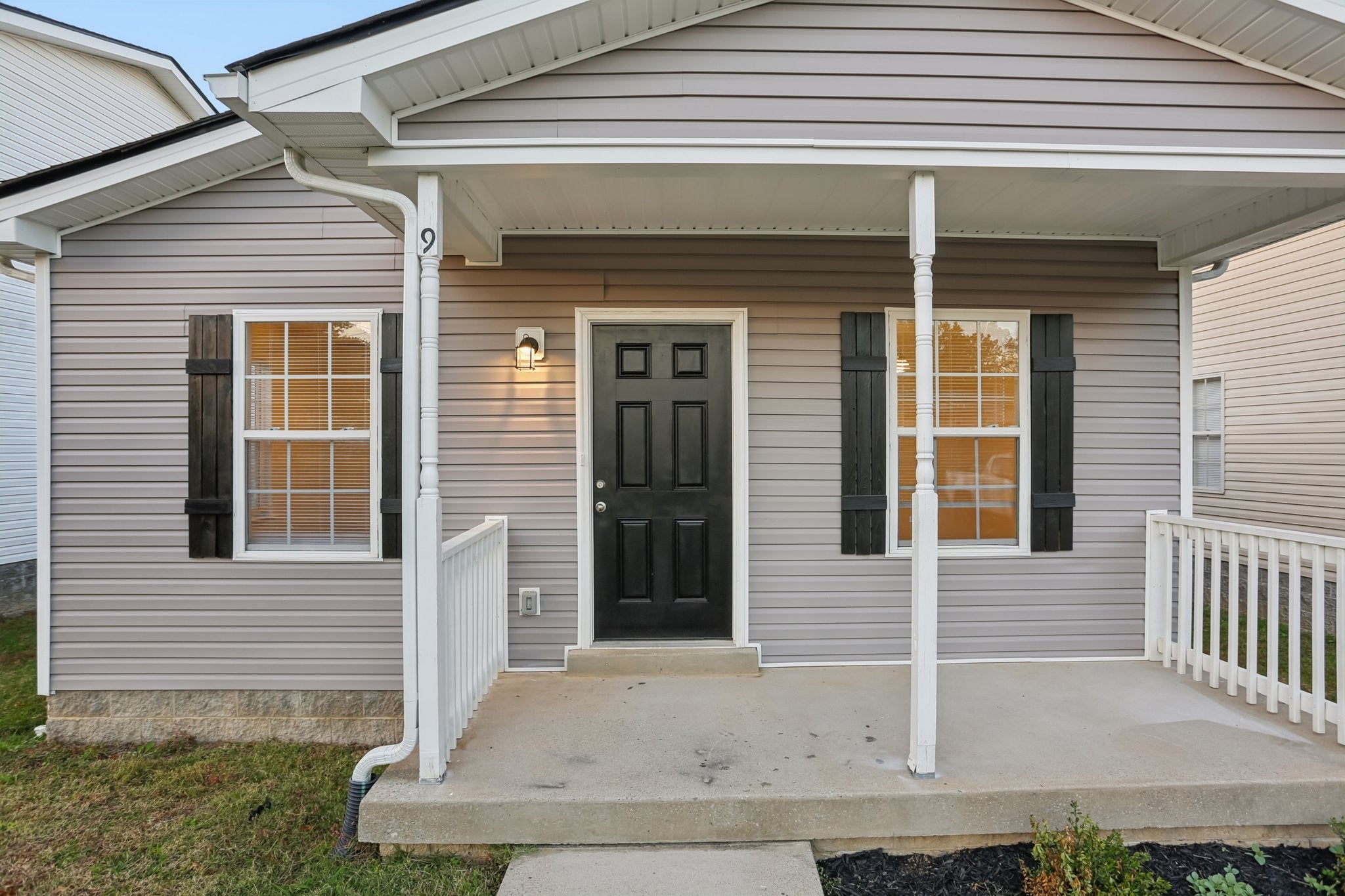 2607 Landrum Ct 9