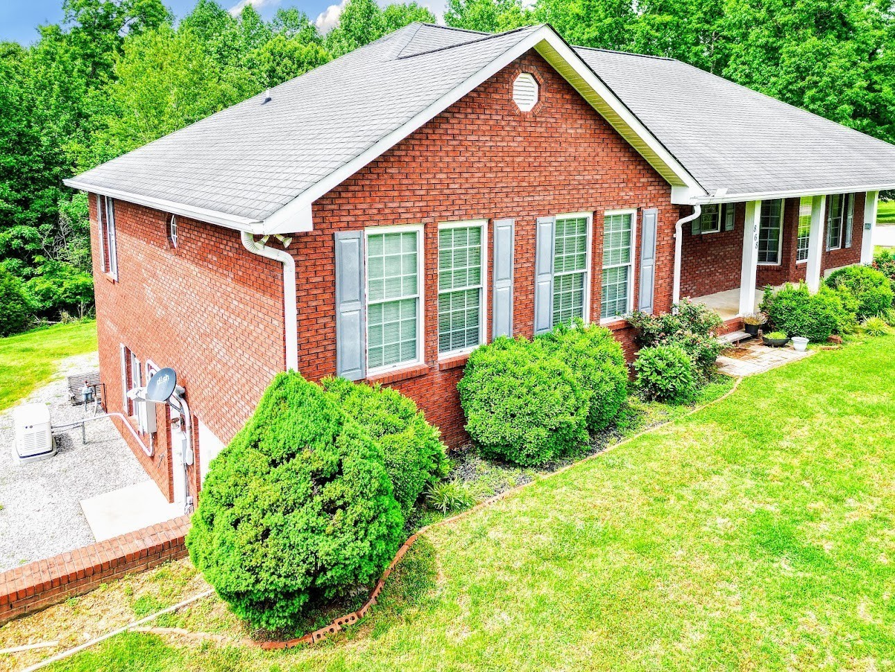 868 Arlington Ridge Rd
