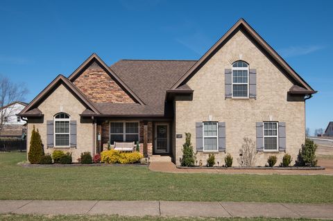 207 Hickory Pointe Dr Lebanon TN 37087