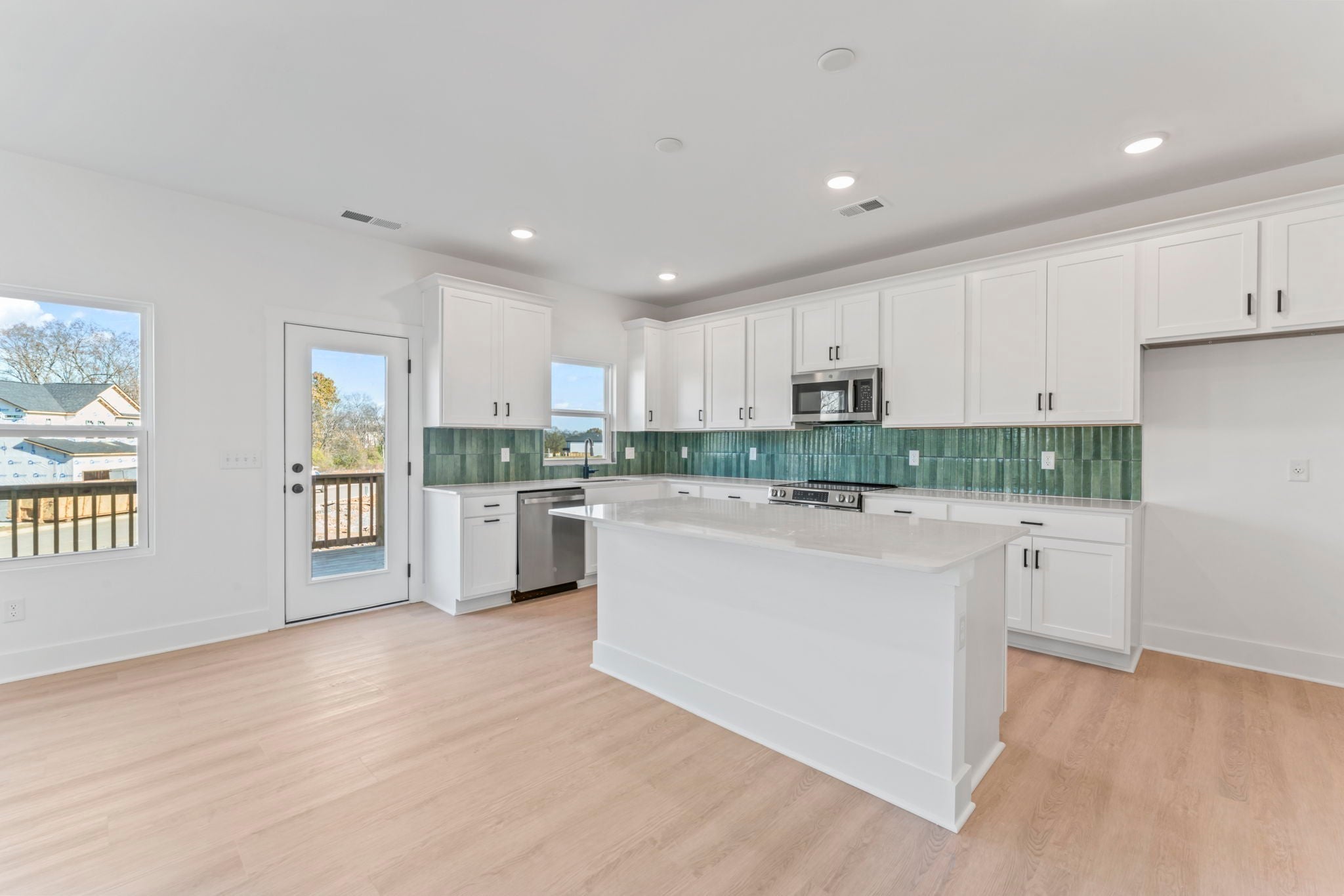 1212 Valley Ridge Dr