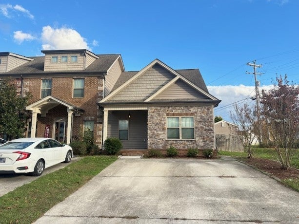 112 Bellingham Dr NE - Photo 2