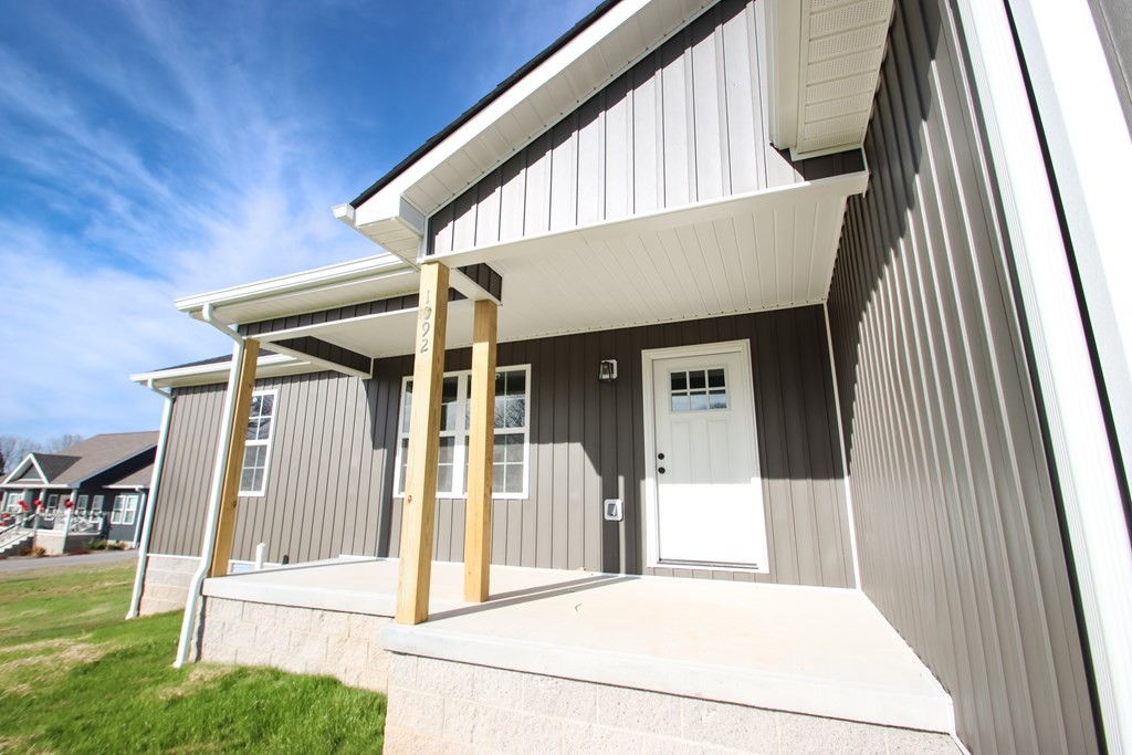 1092 Frank Anderson Rd