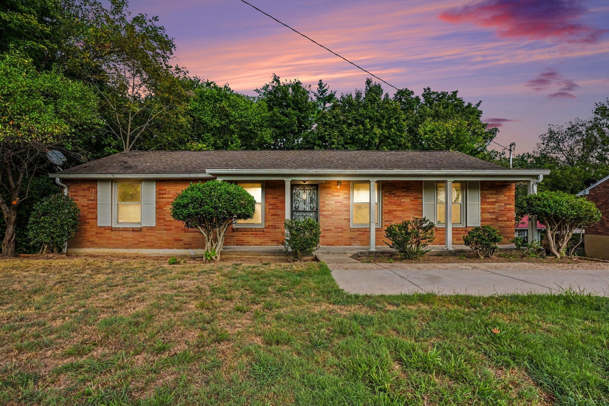 3-bed listing at 310 Binkley Dr, Nashville