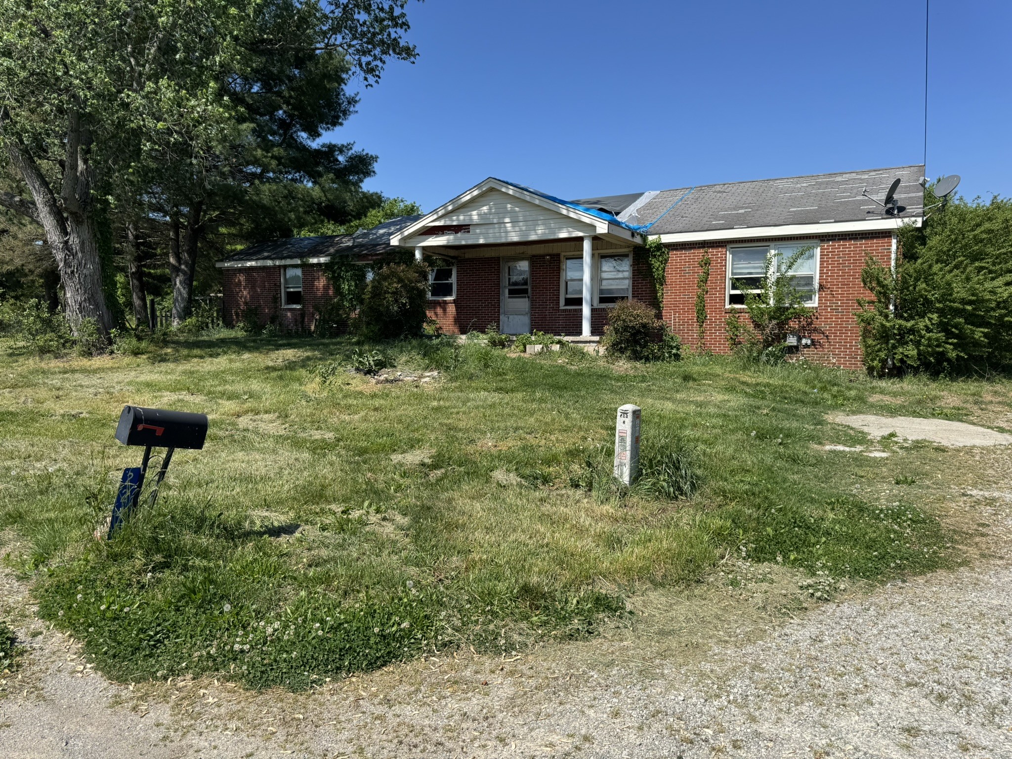 2245 Old Estill Springs Rd