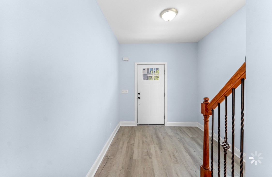 4708 Long Br