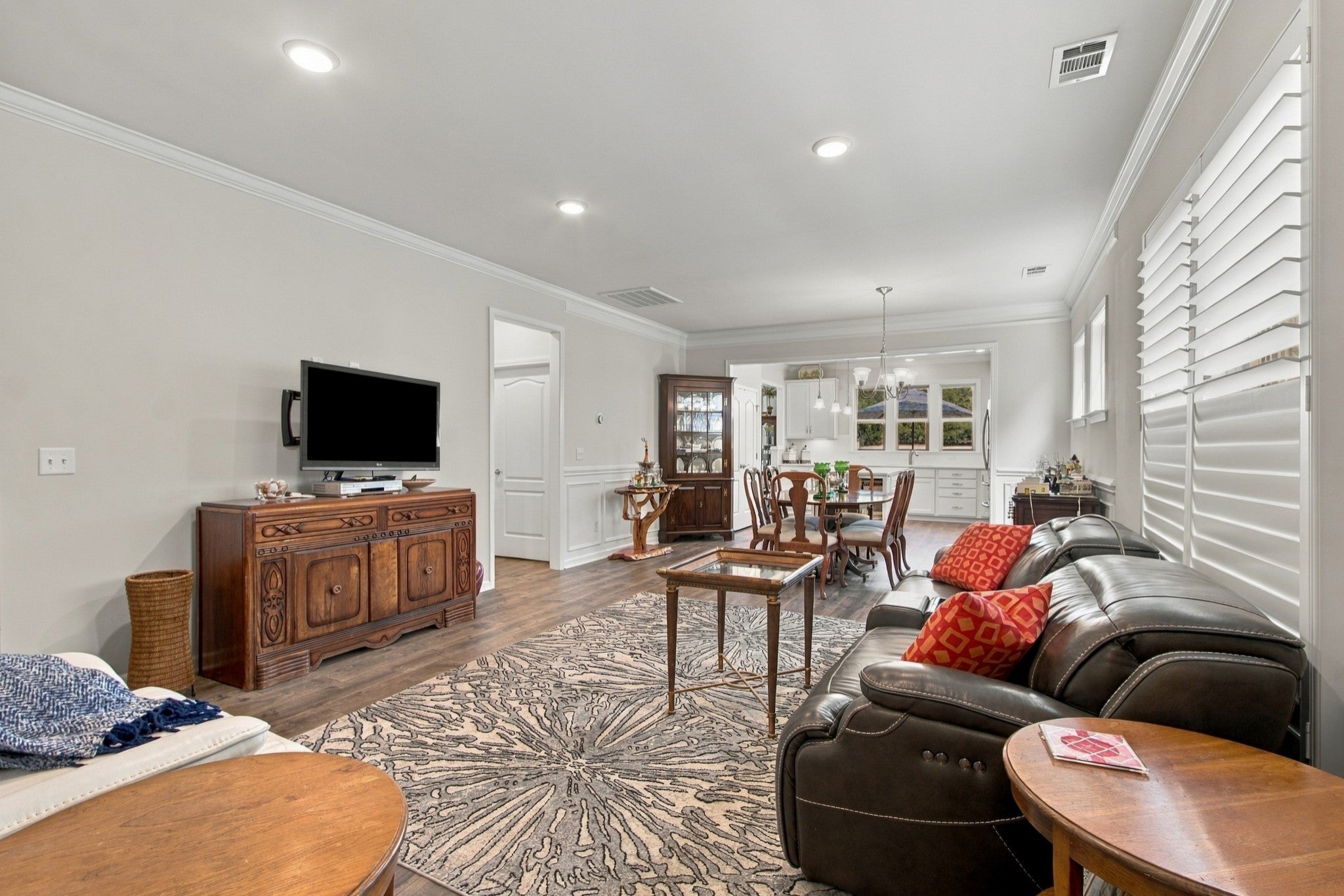 1759 Humphreys Gln