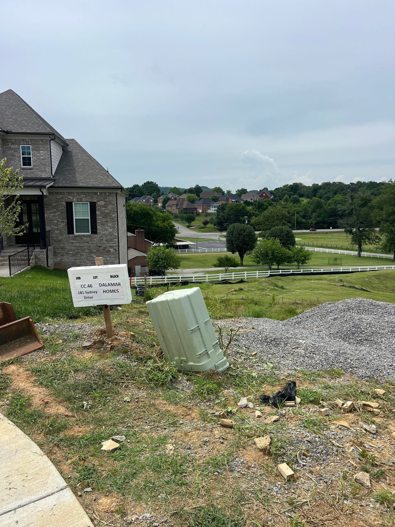 181 Sydney Dr