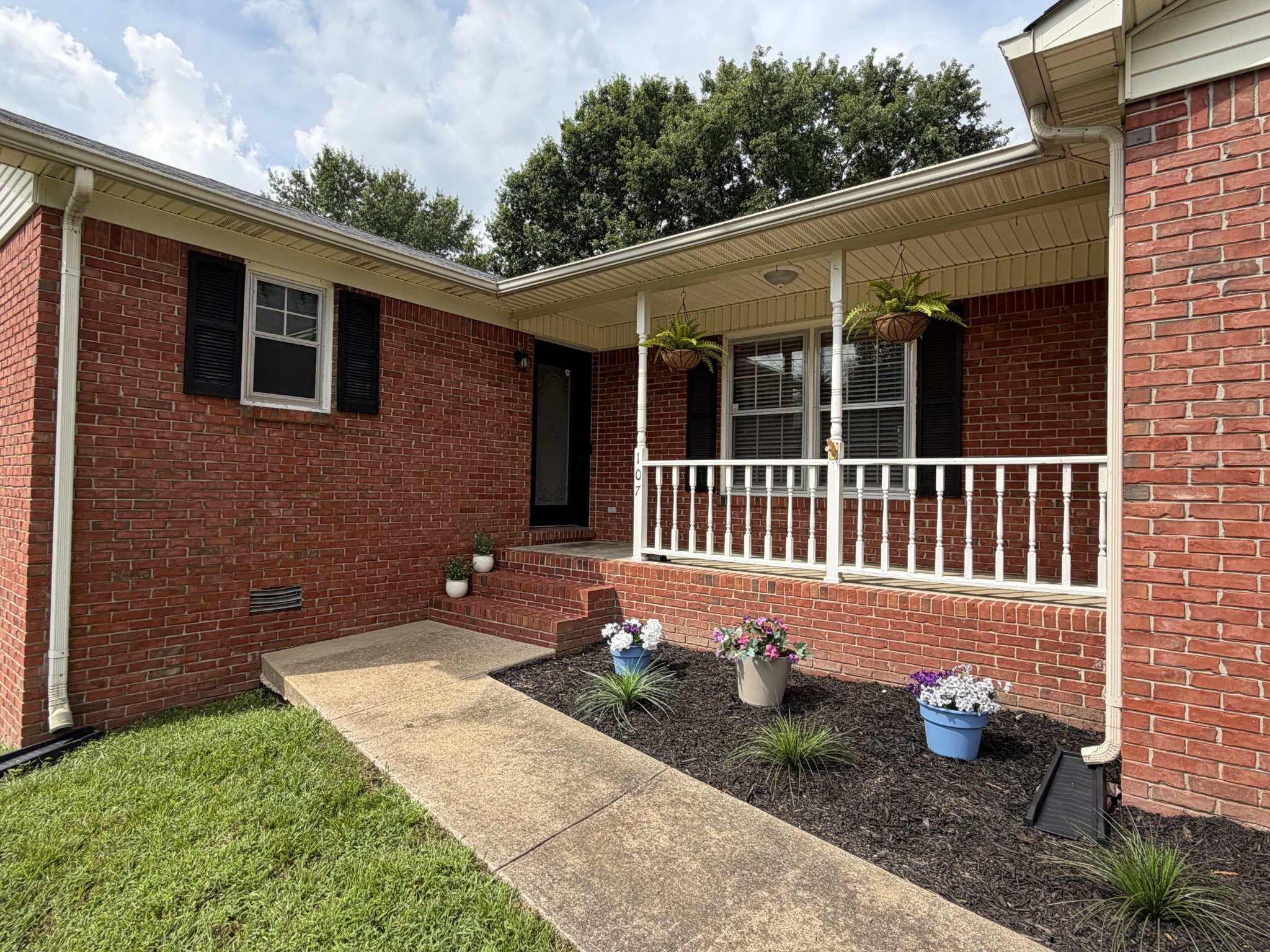 107 Kimberly Dr