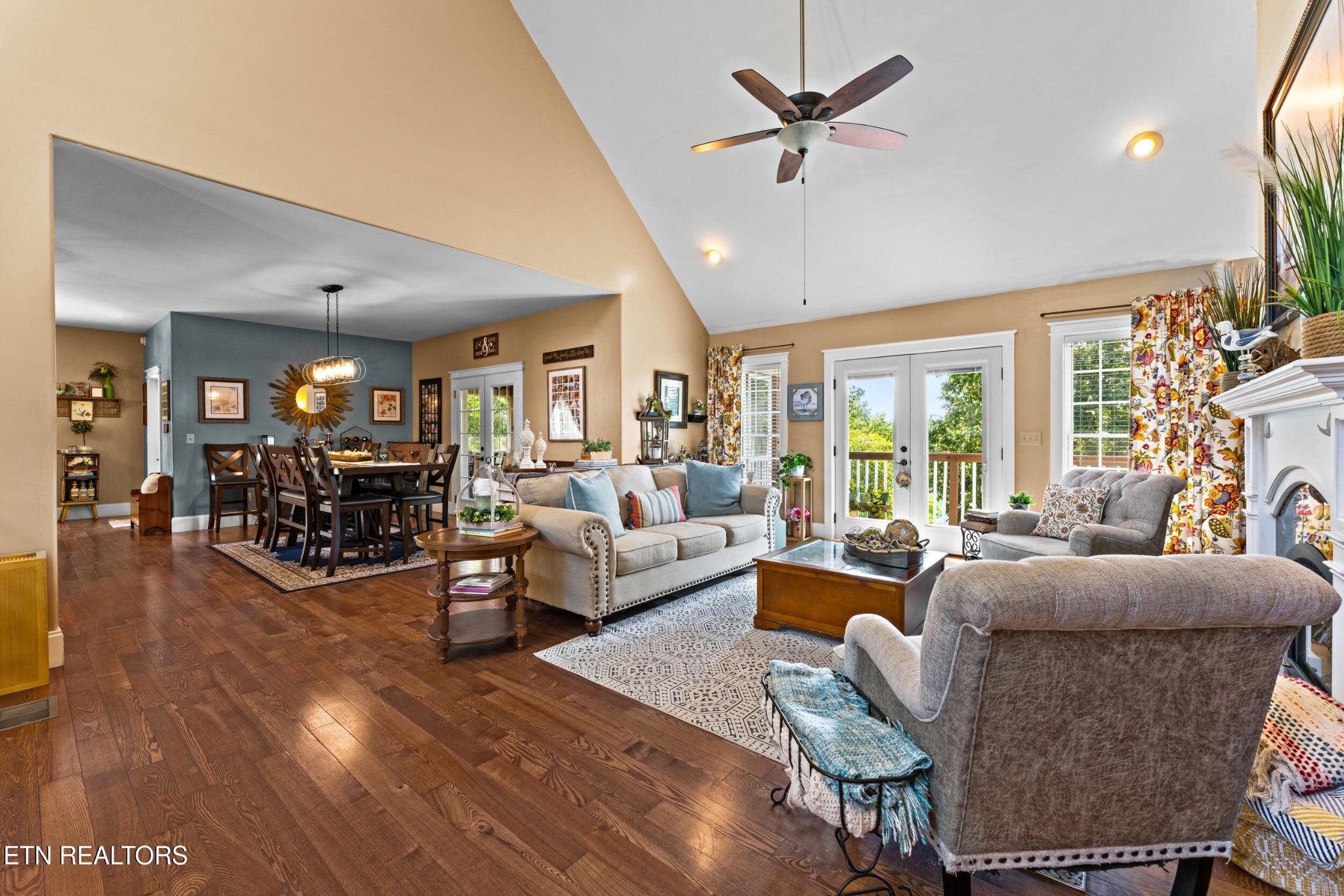 1279 Clabo Lane