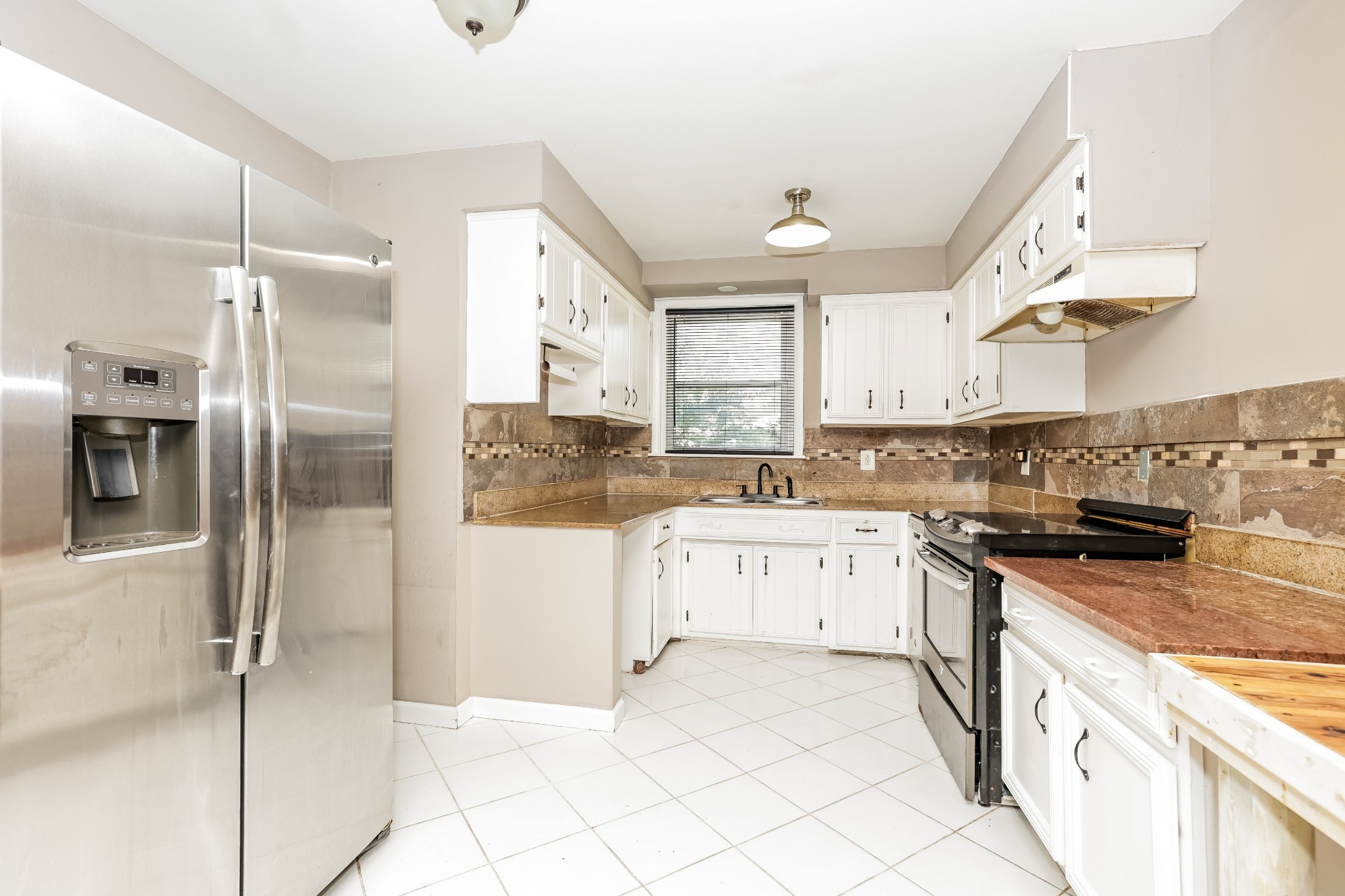 749 Huntington Pkwy